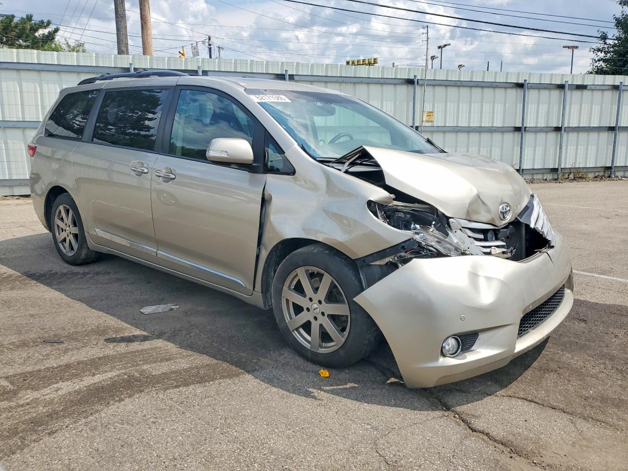 2015 Toyota Sienna Limited Premium 7-passenger Бежевый vin: 5TDYK3DC4FS622092