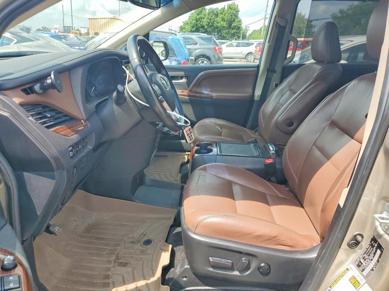 2015 Toyota Sienna Limited Premium 7-passenger Бежевый vin: 5TDYK3DC4FS622092
