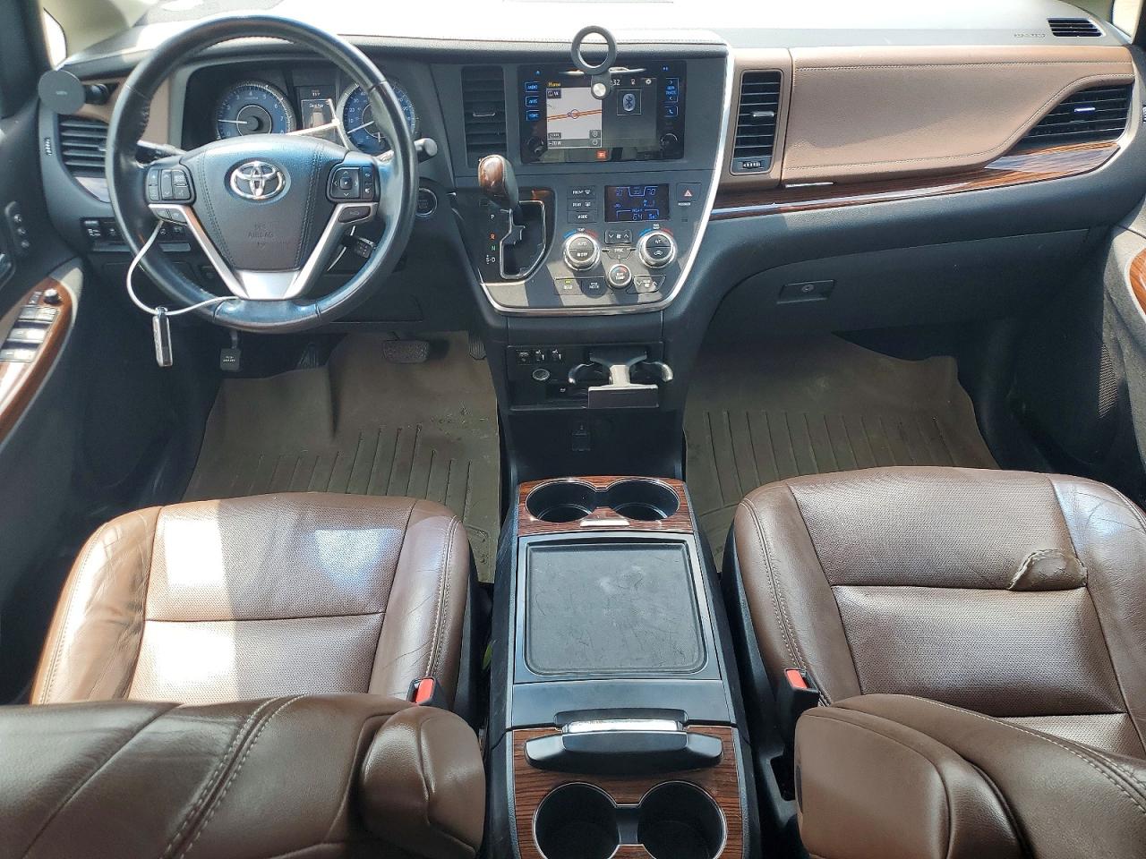 2015 Toyota Sienna Limited Premium 7-passenger Бежевый vin: 5TDYK3DC4FS622092