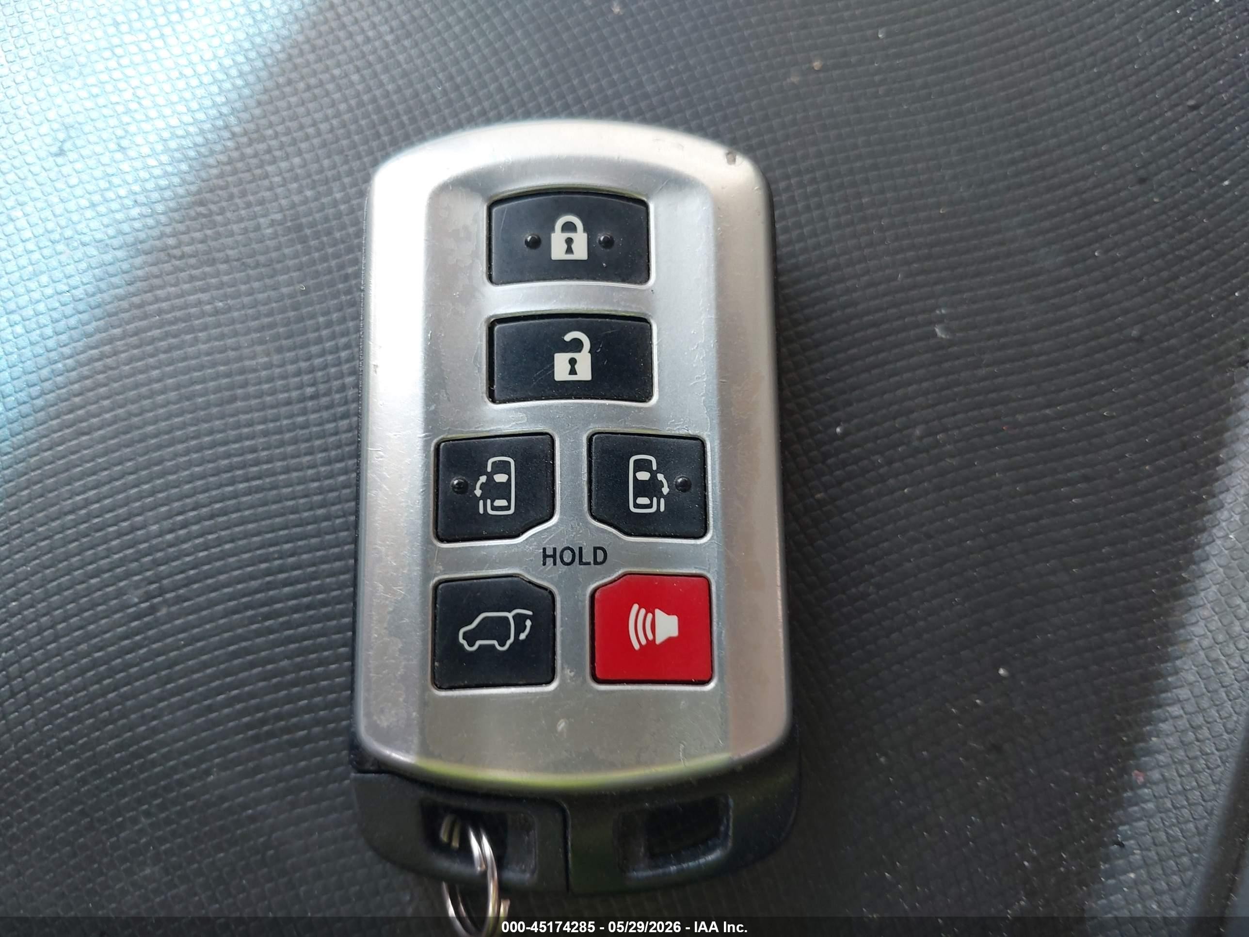 2015 Toyota Sienna Xle Premium 8 Passenger Gray vin: 5TDYK3DC4FS622531