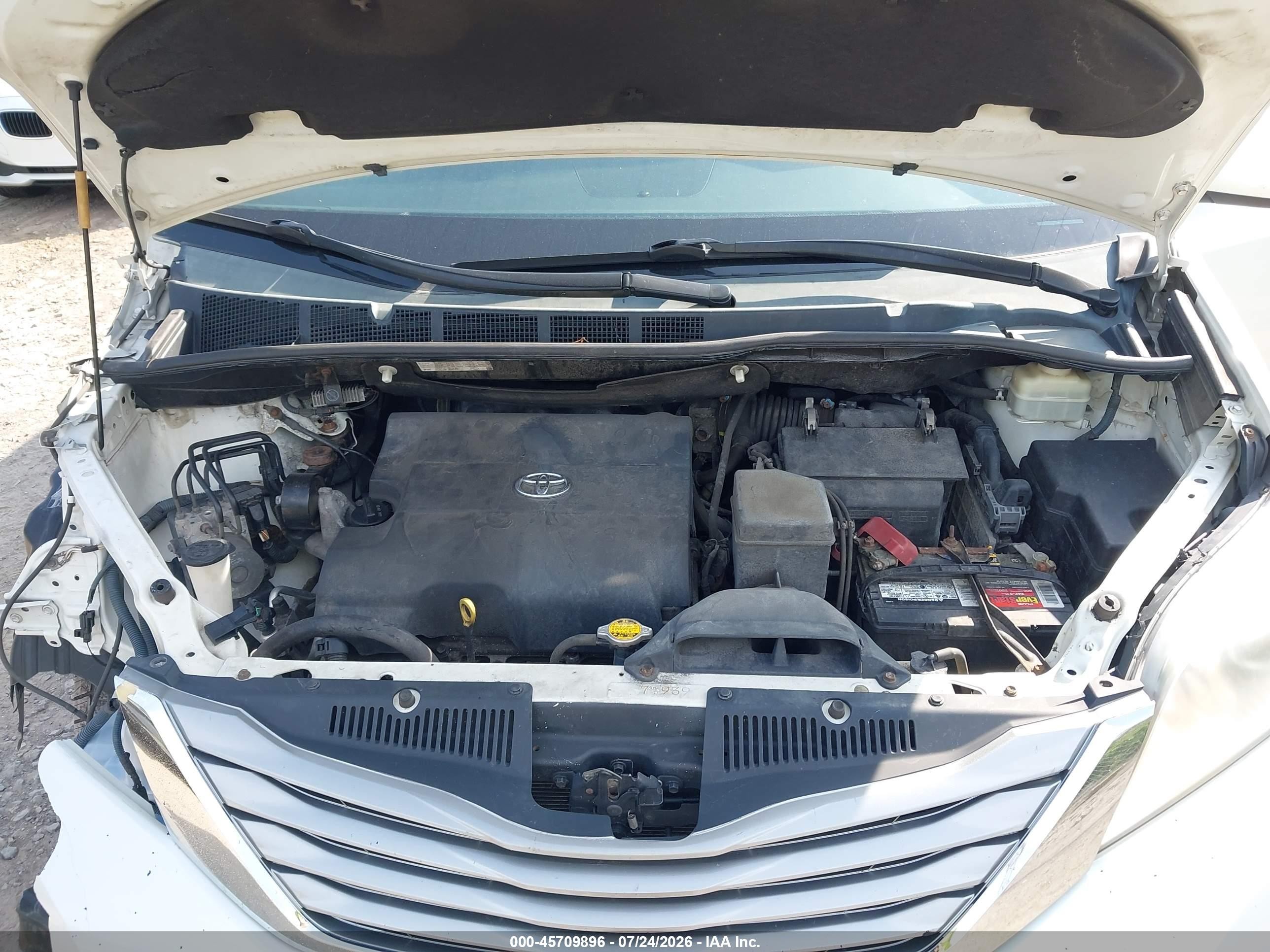 2015 Toyota Sienna Xle 8 Passenger White vin: 5TDYK3DC4FS645338