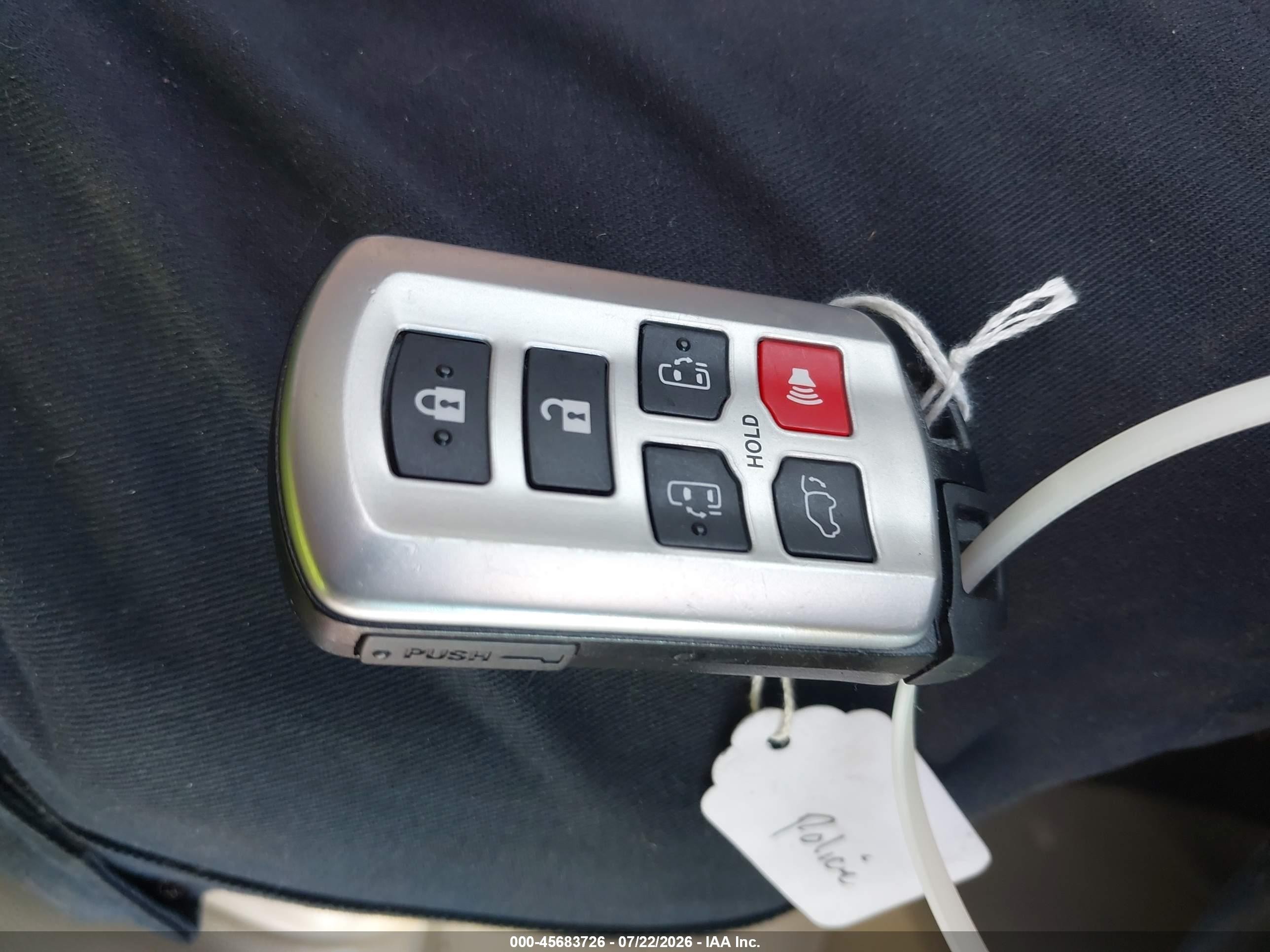 2015 Toyota Sienna Xle 8 Passenger Red vin: 5TDYK3DC4FS648630