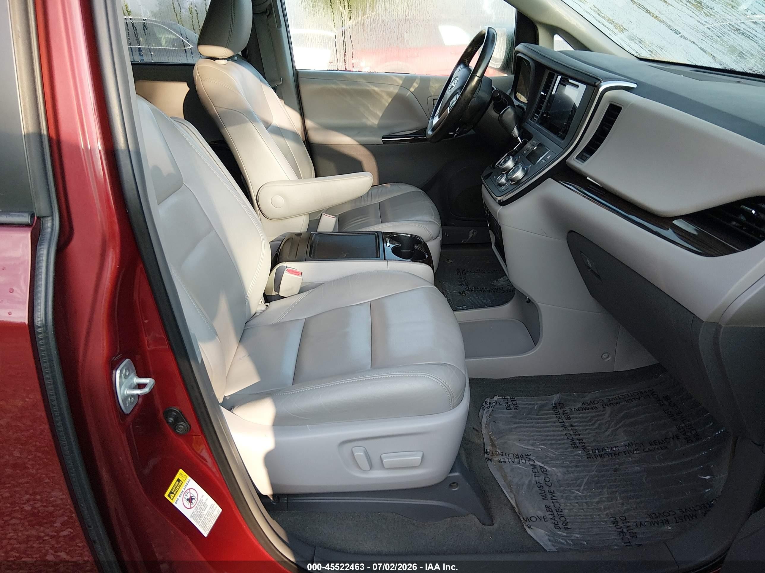 2015 Toyota Sienna Xle 8 Passenger Maroon vin: 5TDYK3DC4FS657716