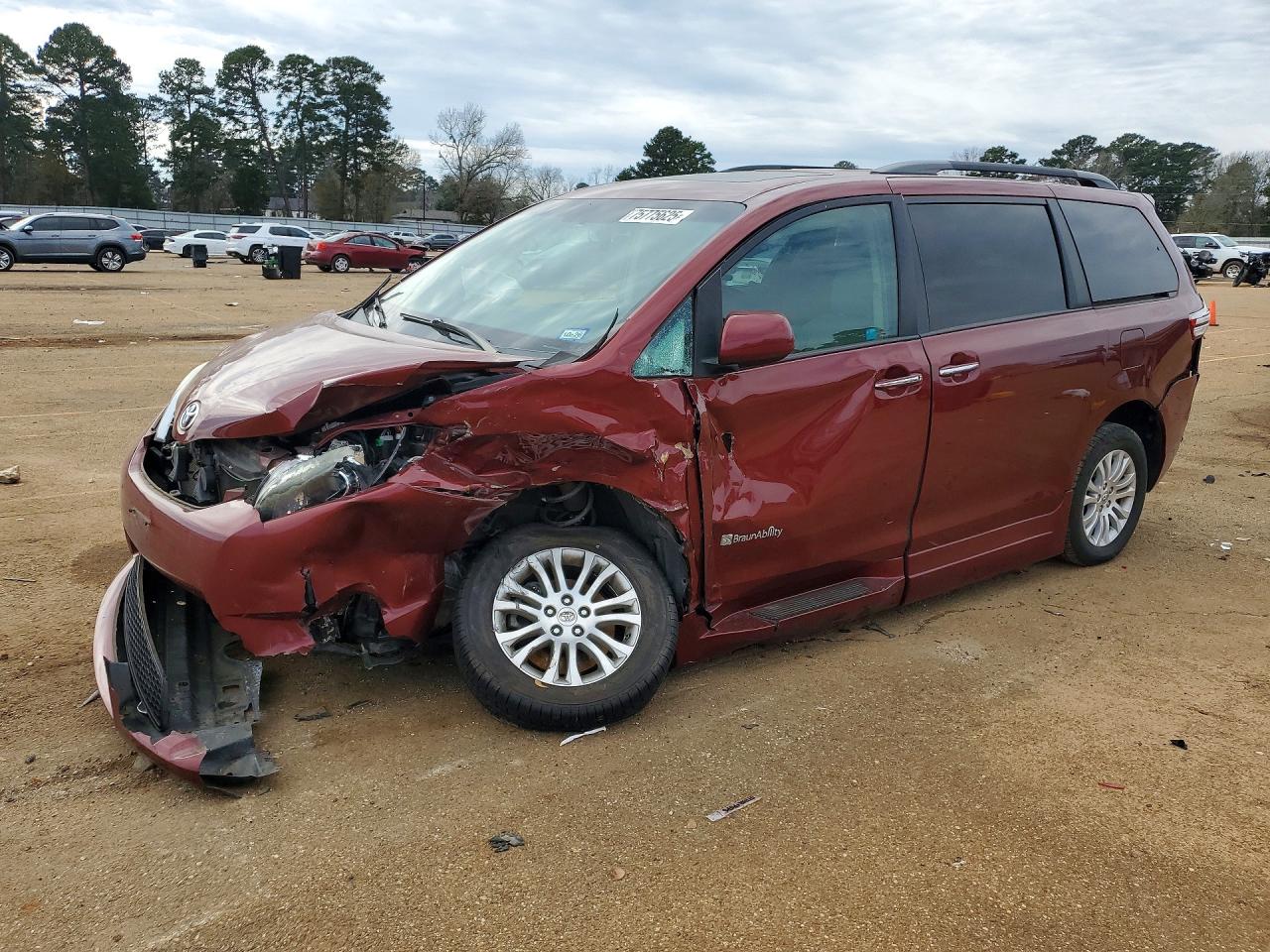 2016 Toyota Sienna Xle Бордовый vin: 5TDYK3DC4GS703112
