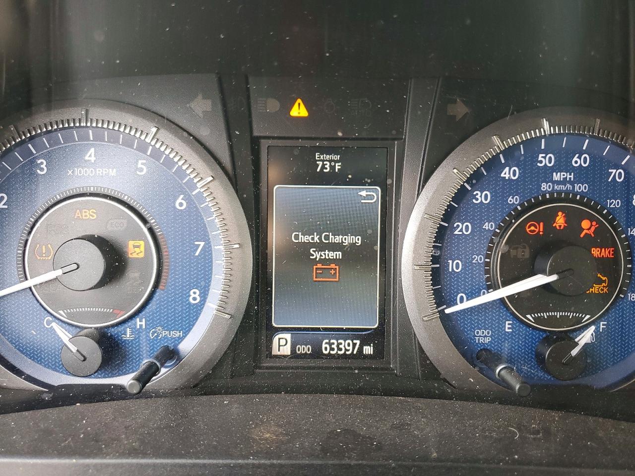 2016 Toyota Sienna Xle Бордовый vin: 5TDYK3DC4GS703112