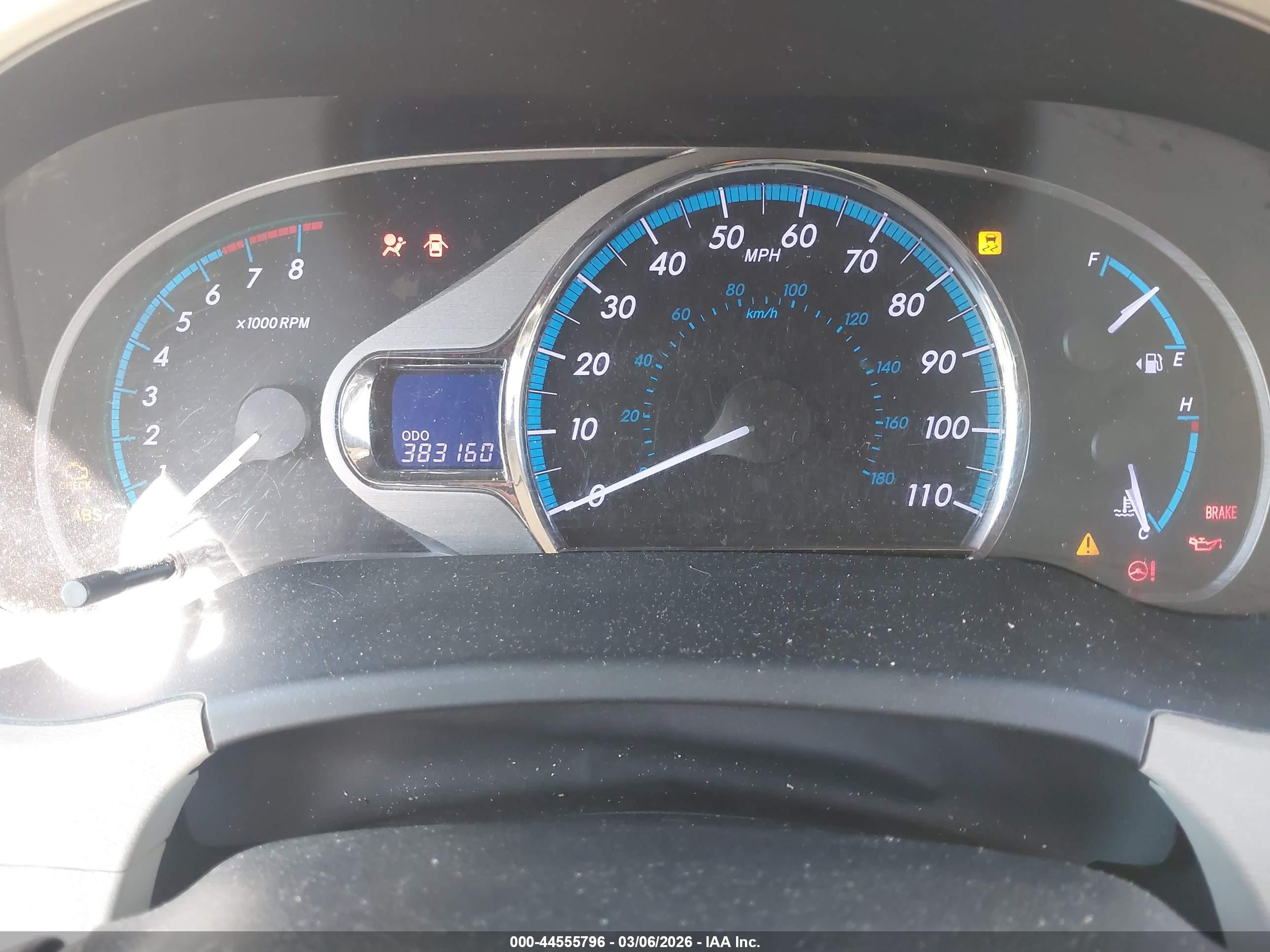 2011 Toyota Sienna Limited V6 White vin: 5TDYK3DC5BS034339