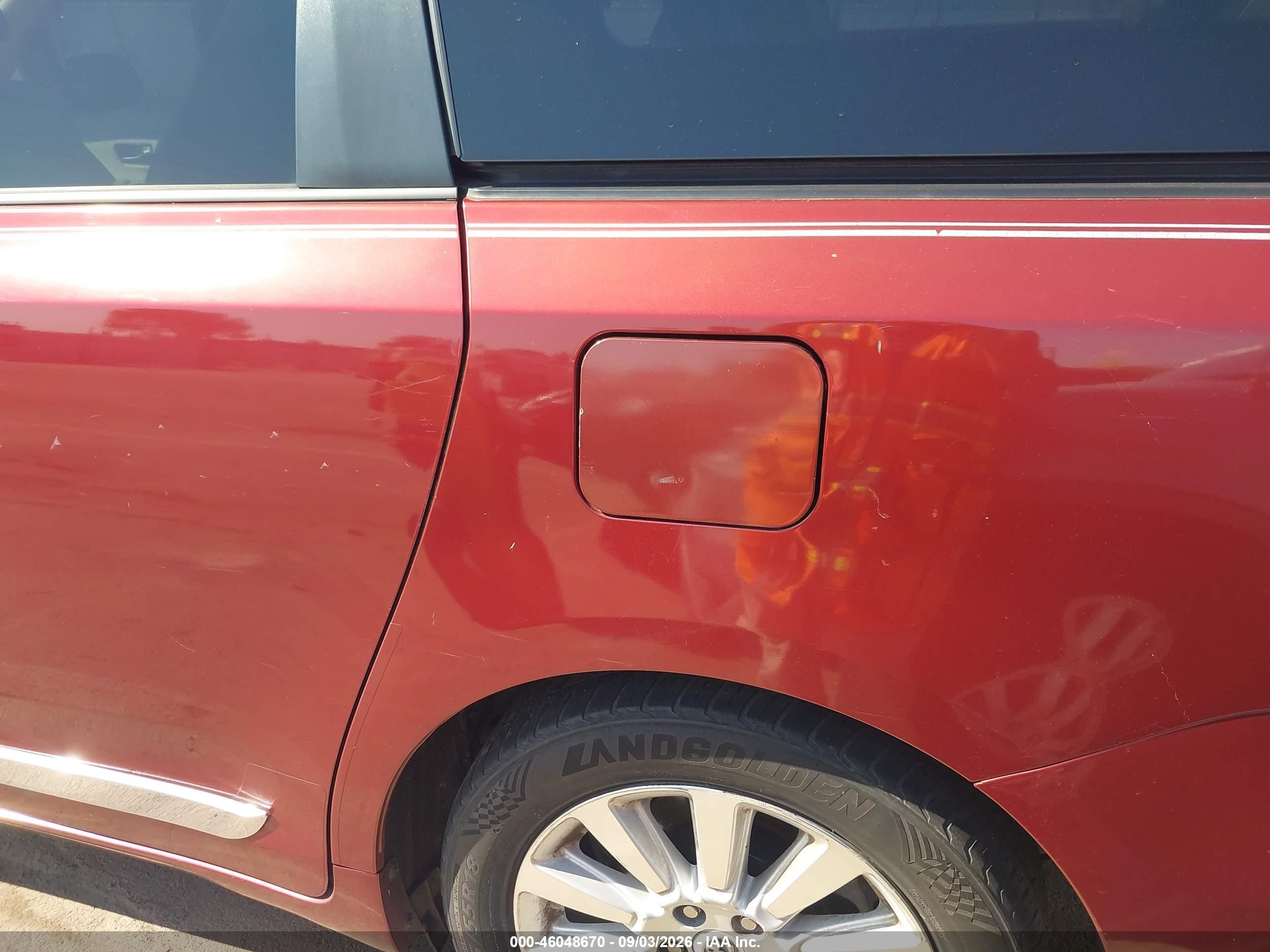 2011 Toyota Sienna Ltd Red vin: 5TDYK3DC5BS113624