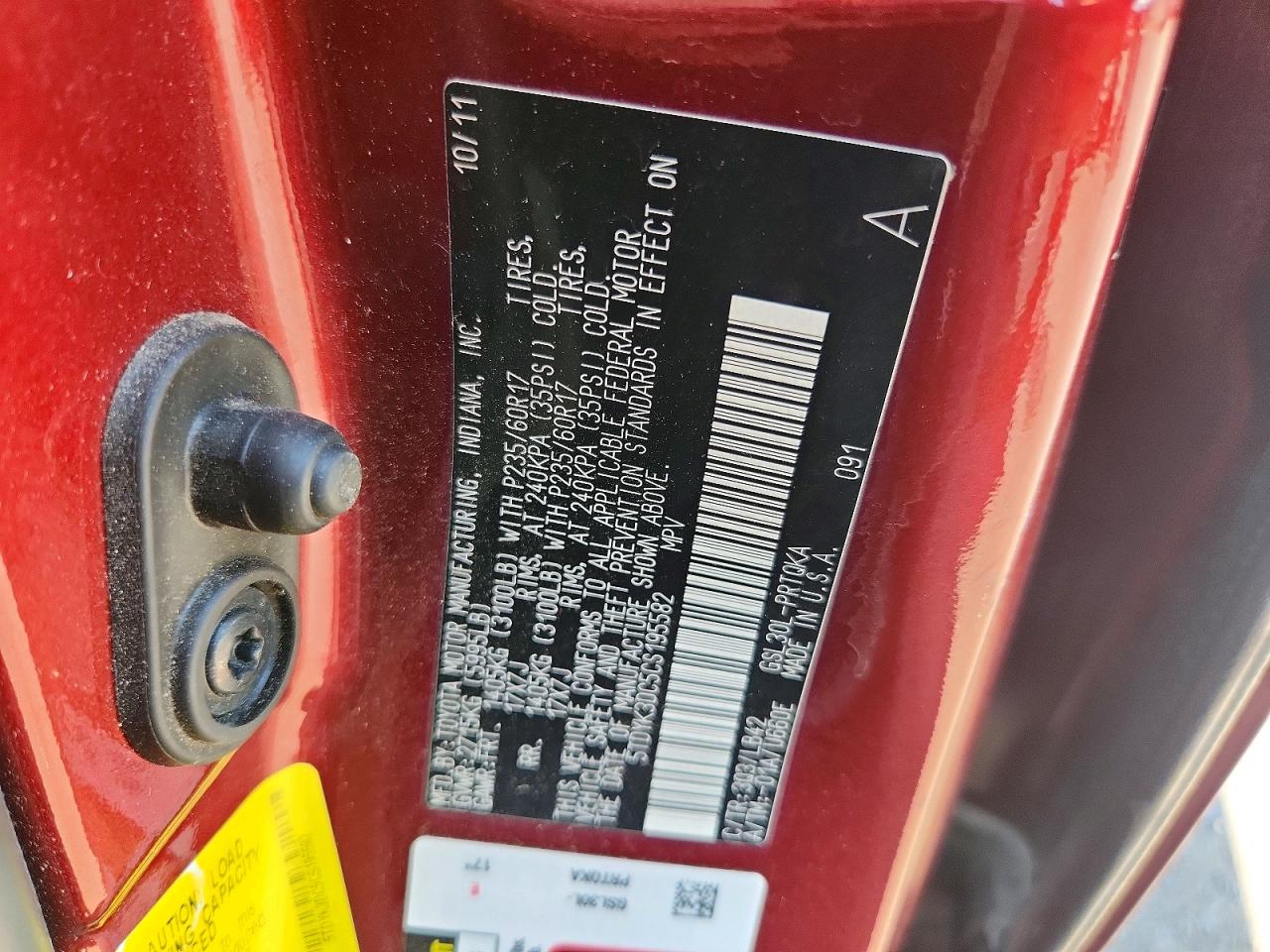 2012 Toyota Sienna Xle 8-passenger Red vin: 5TDYK3DC5CS195582