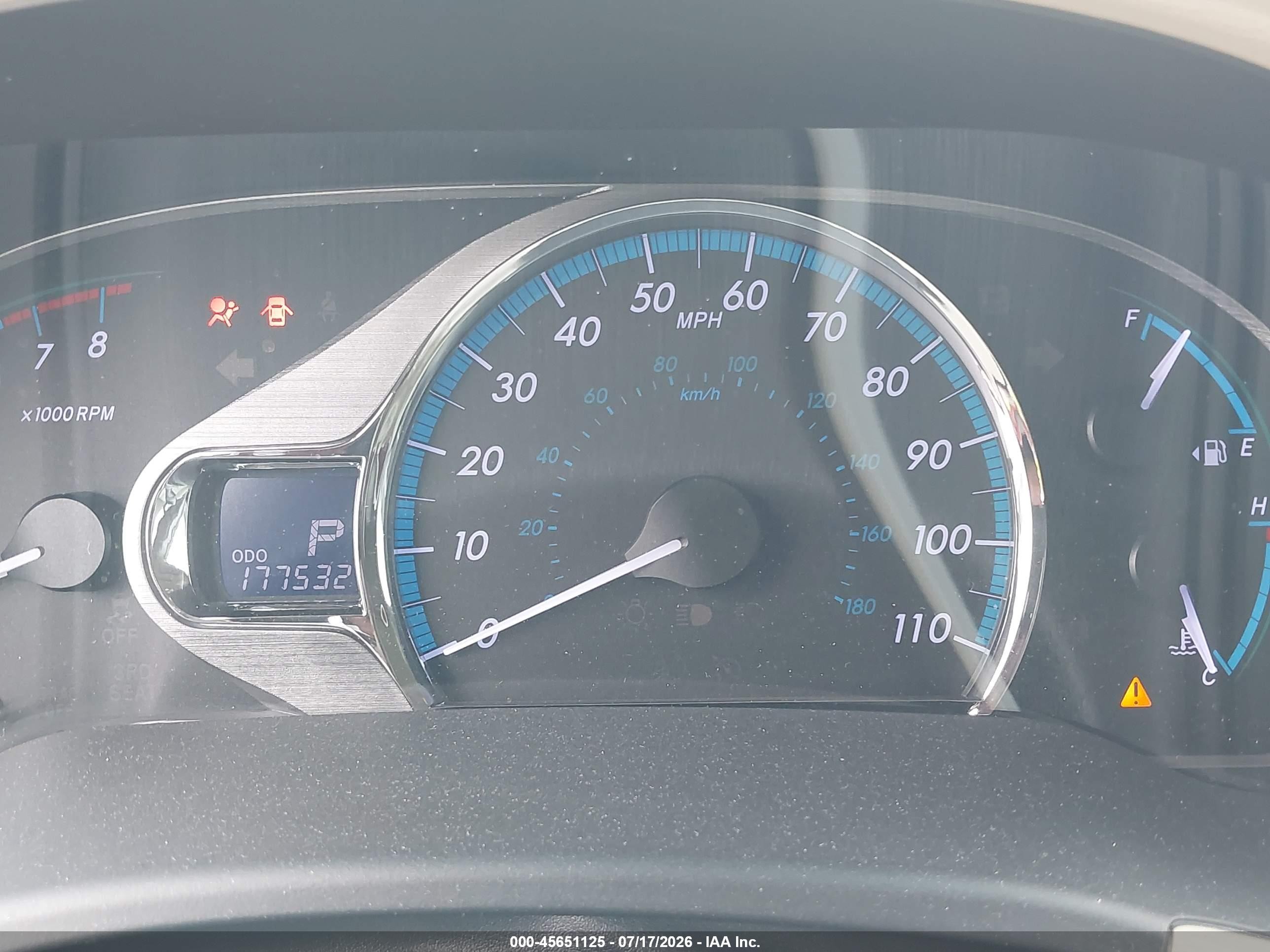 2012 Toyota Sienna Limited V6 7 Passenger Белый vin: 5TDYK3DC5CS211392