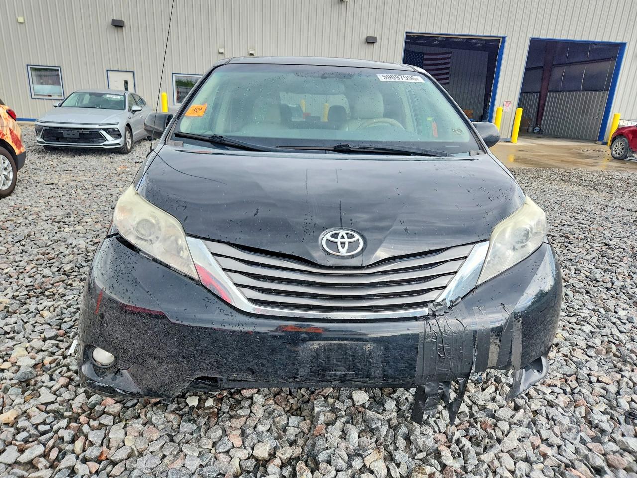 2012 Toyota Sienna Xle 8-passenger Black vin: 5TDYK3DC5CS273732