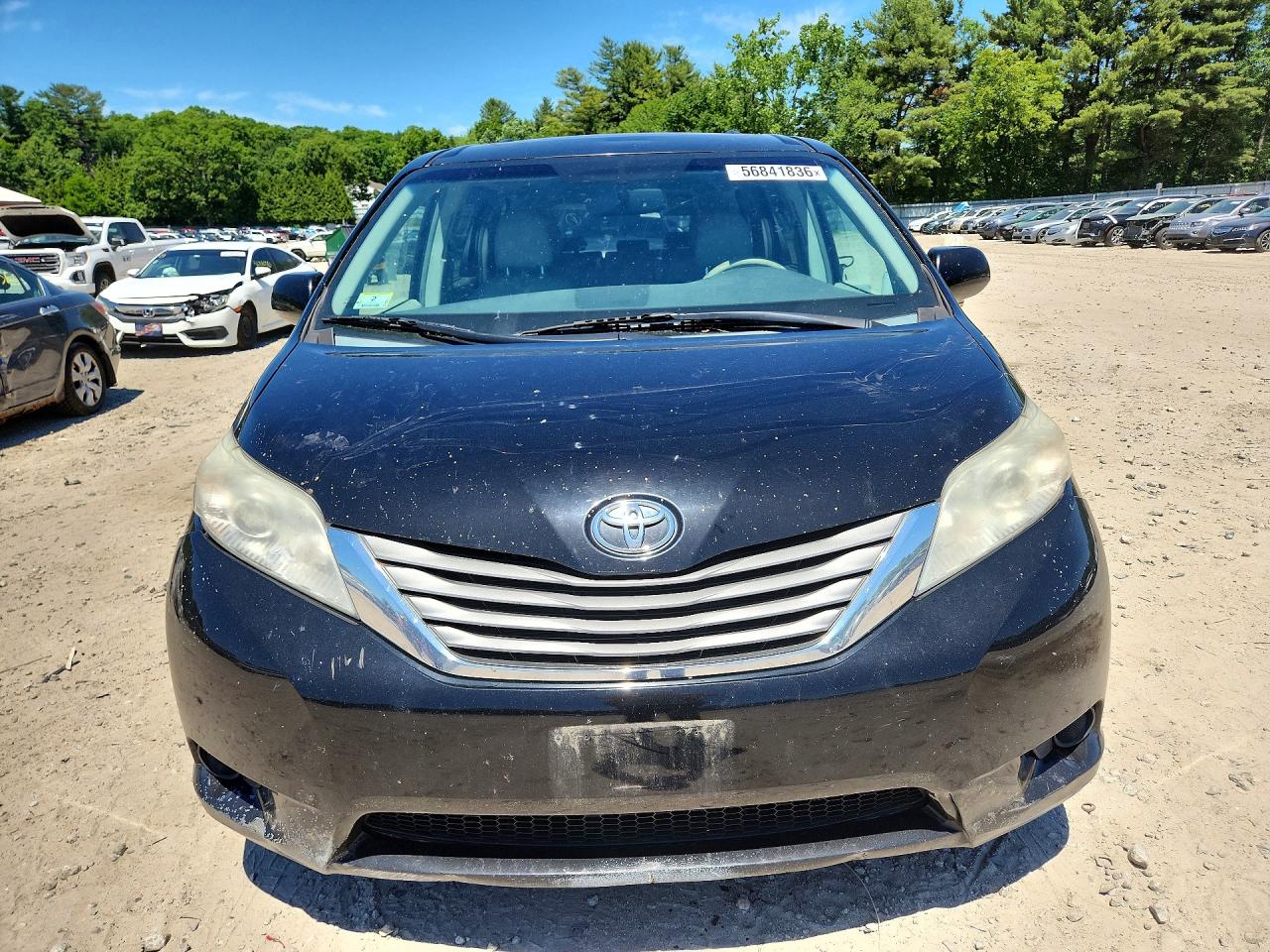 2013 Toyota Sienna Xle 8-passenger Black vin: 5TDYK3DC5DS316502