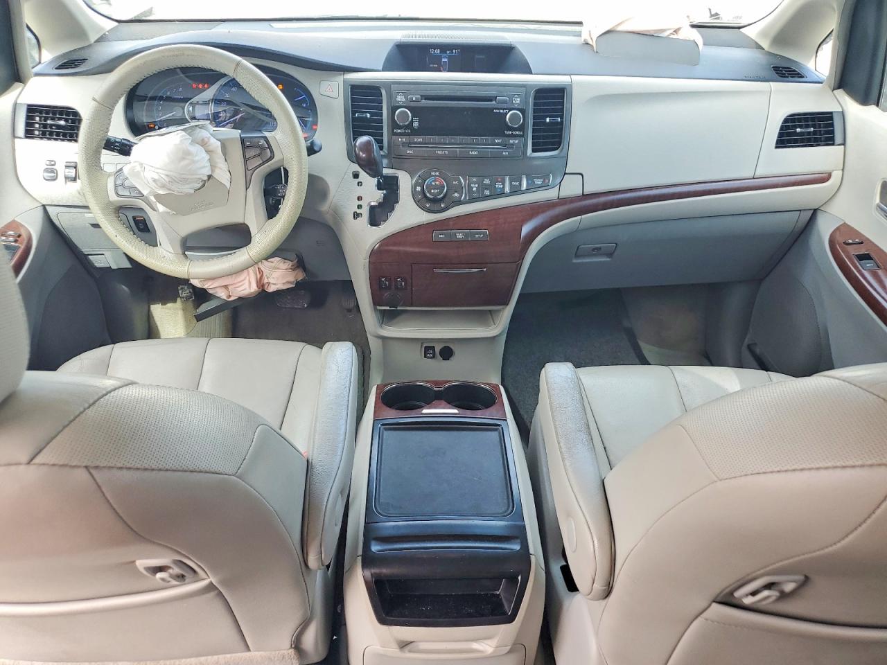 2013 Toyota Sienna Xle 8-passenger Gray vin: 5TDYK3DC5DS390728
