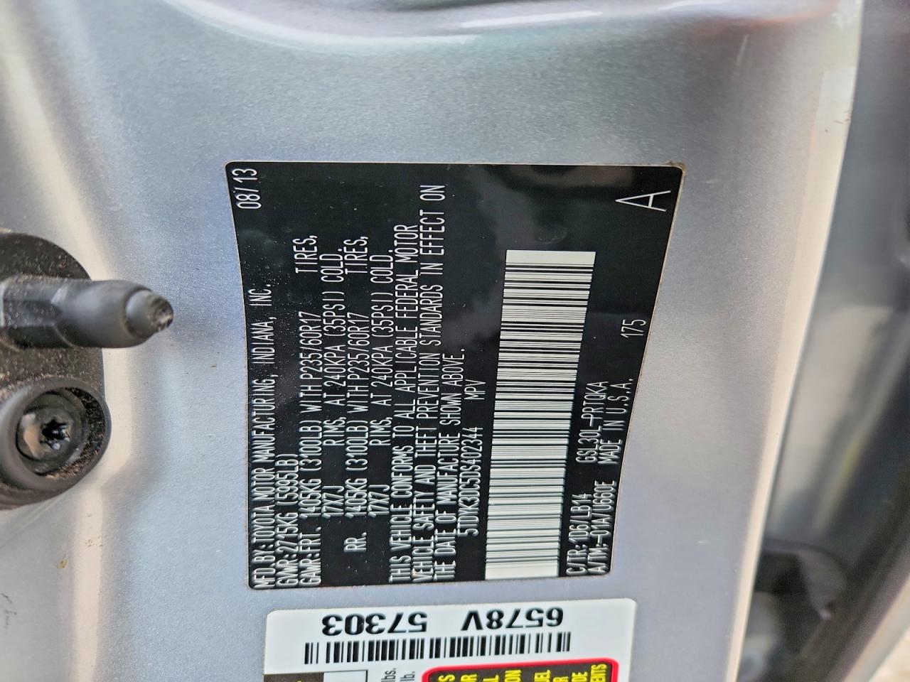 2013 Toyota Sienna Xle 8-passenger Silver vin: 5TDYK3DC5DS402344