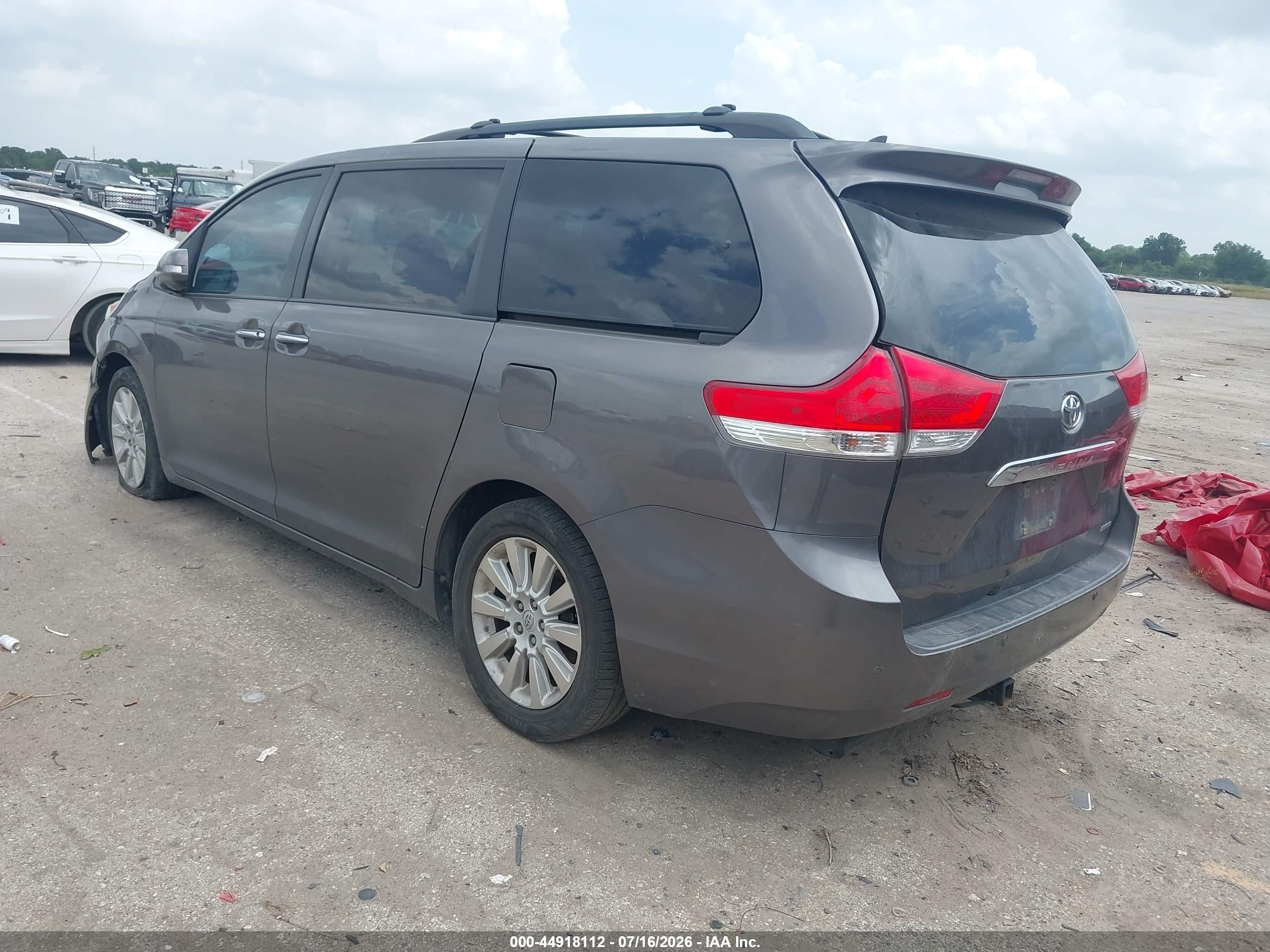 2014 Toyota Sienna Limited V6 7 Passenger Gray vin: 5TDYK3DC5ES427102