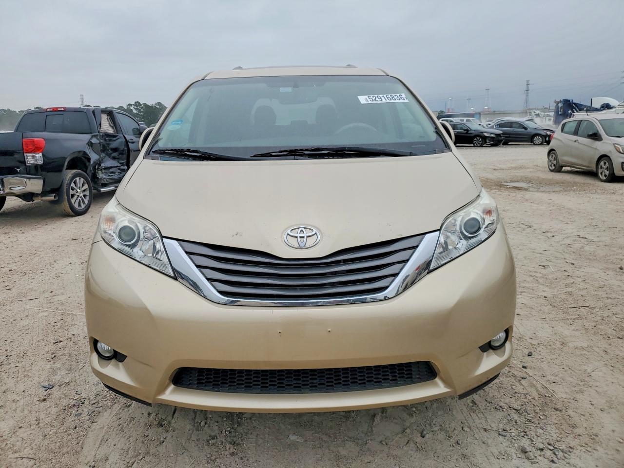 2014 Toyota Sienna Xle 8-passenger Gold vin: 5TDYK3DC5ES455966