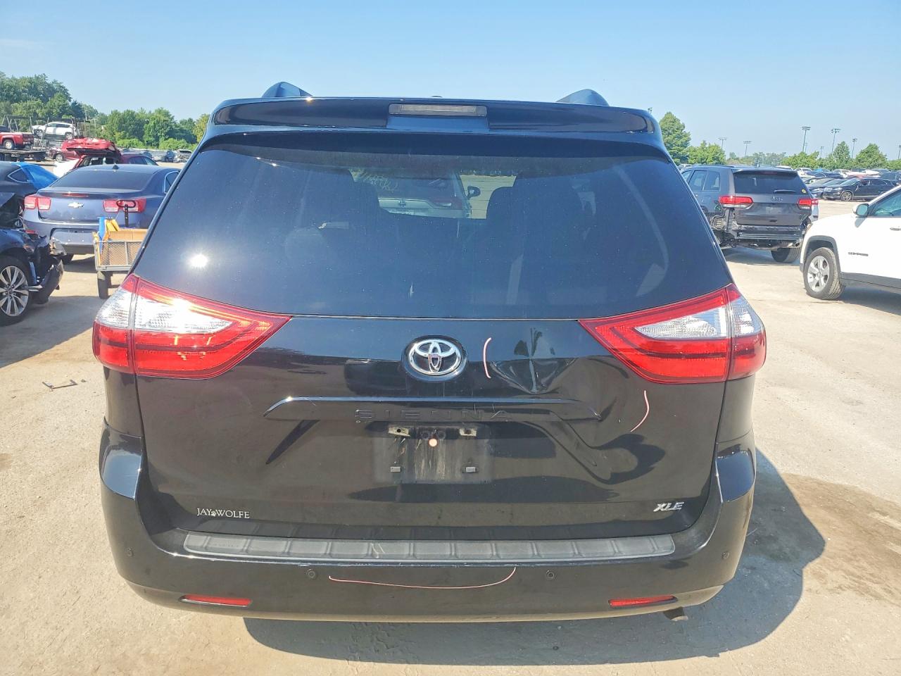 2015 Toyota Sienna Xle 8-passenger Black vin: 5TDYK3DC5FS539304