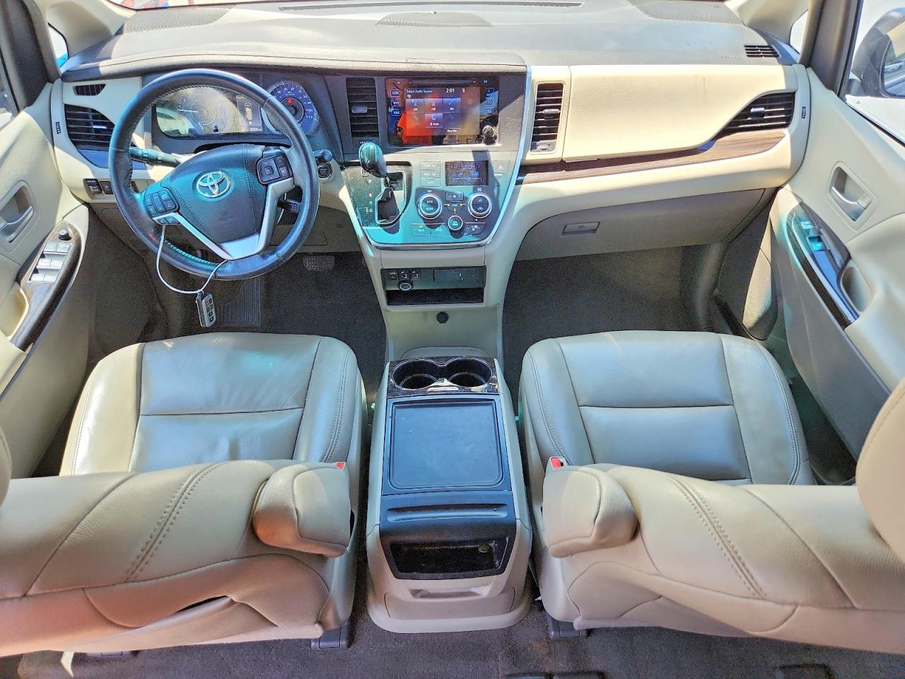 2015 Toyota Sienna Xle 8-passenger Серый vin: 5TDYK3DC5FS573758