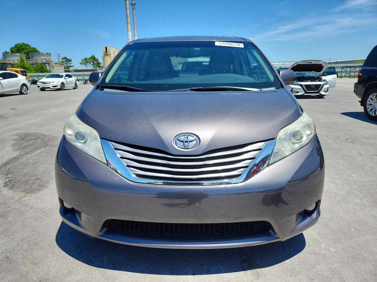 2015 Toyota Sienna Xle 8-passenger Серый vin: 5TDYK3DC5FS573758