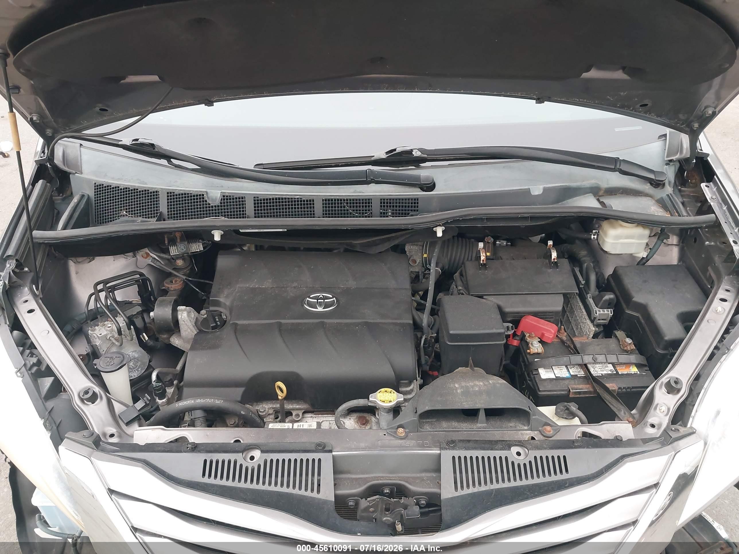 2015 Toyota Sienna Xle Premium 8 Passenger Gray vin: 5TDYK3DC5FS632534