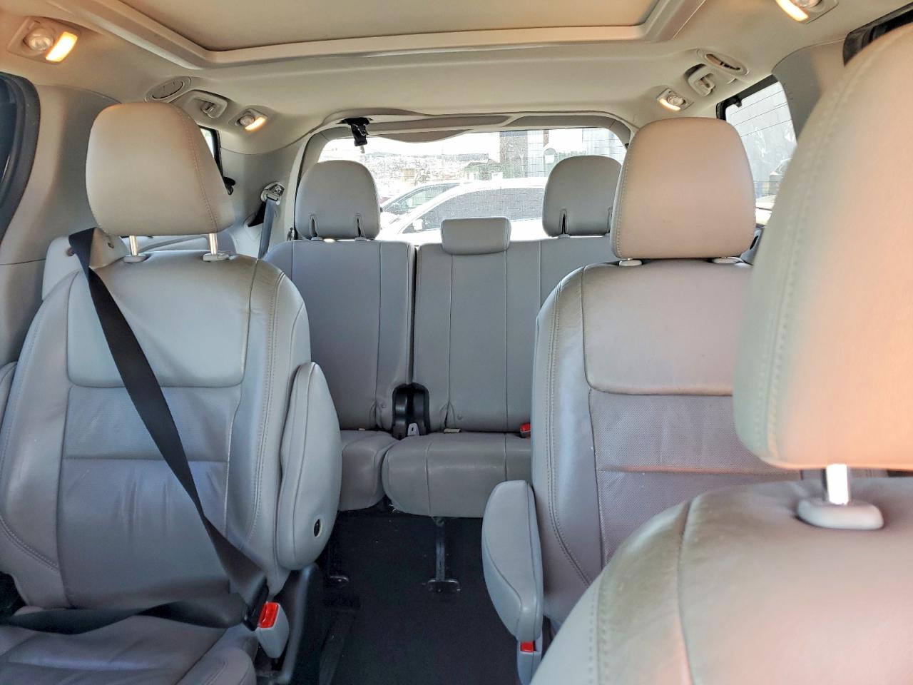 2015 Toyota Sienna Limited Premium 7-passenger Gray vin: 5TDYK3DC5FS666084