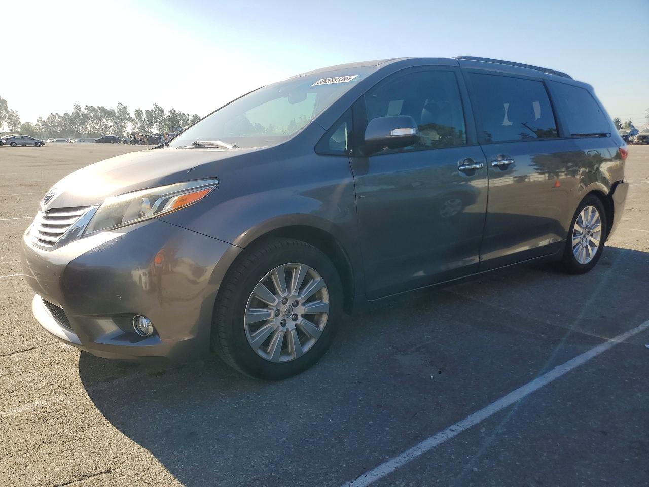 2015 Toyota Sienna Limited Premium 7-passenger Gray vin: 5TDYK3DC5FS682396