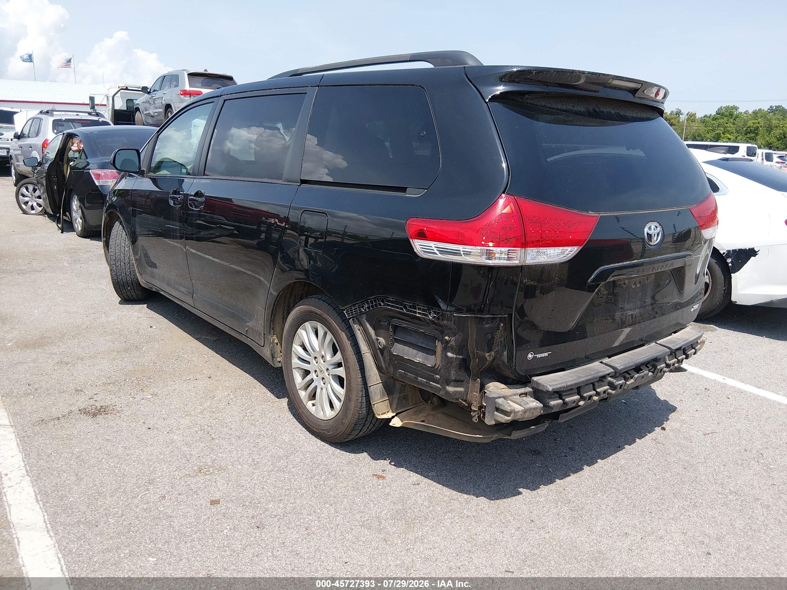 2011 Toyota Sienna Xle V6 Black vin: 5TDYK3DC6BS053451