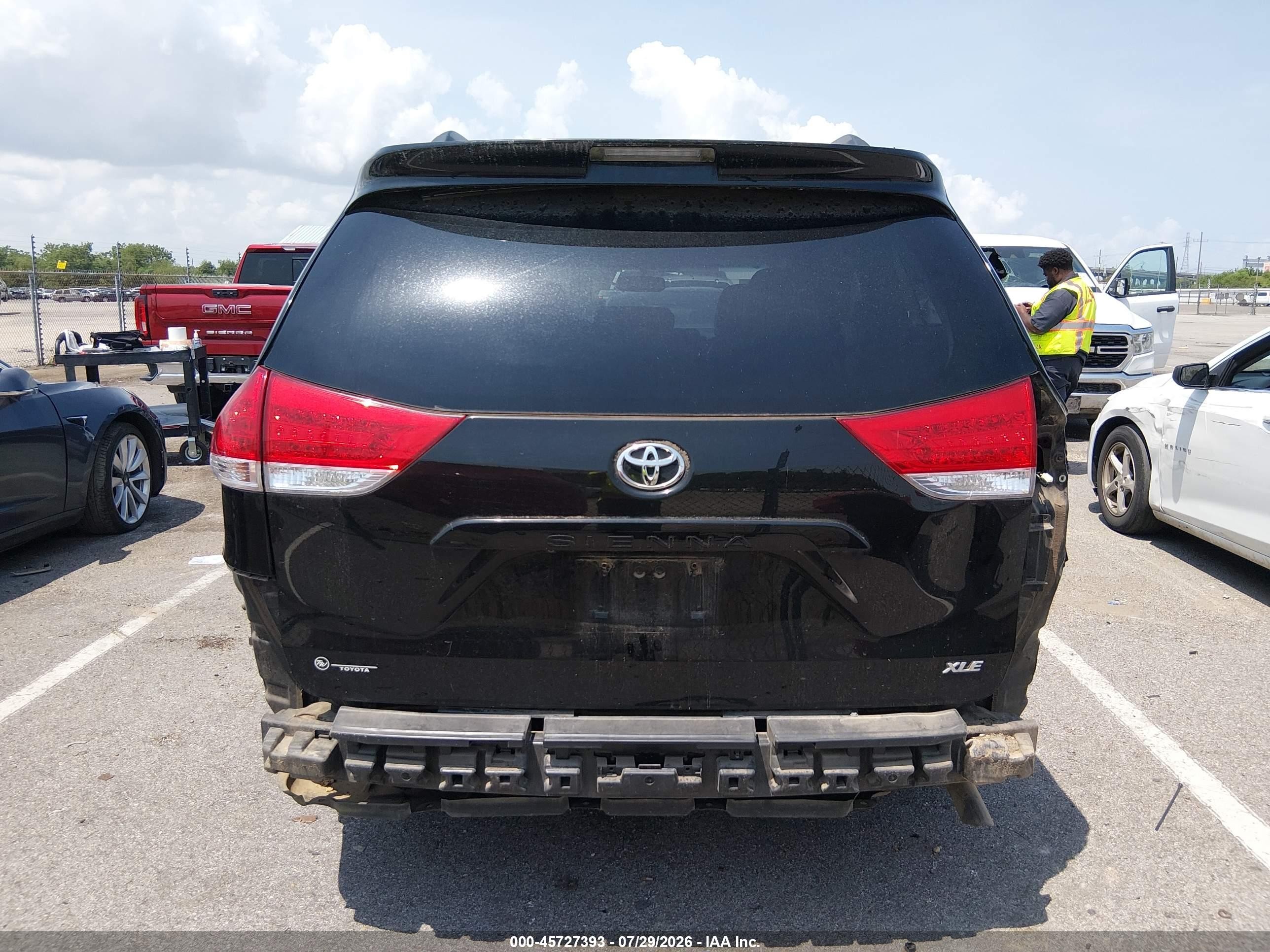 2011 Toyota Sienna Xle V6 Black vin: 5TDYK3DC6BS053451