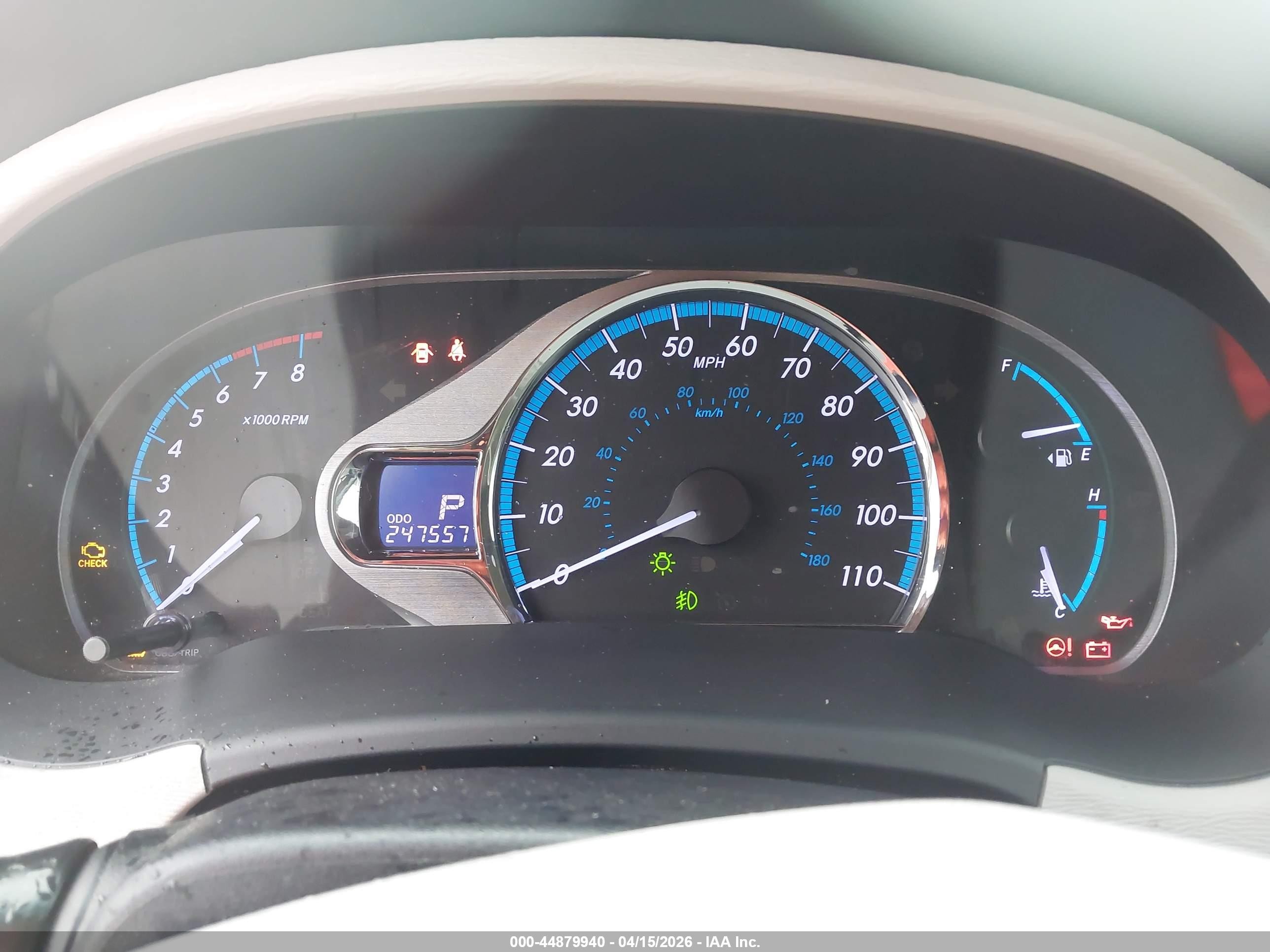 2011 Toyota Sienna Xle V6 Серый vin: 5TDYK3DC6BS169300