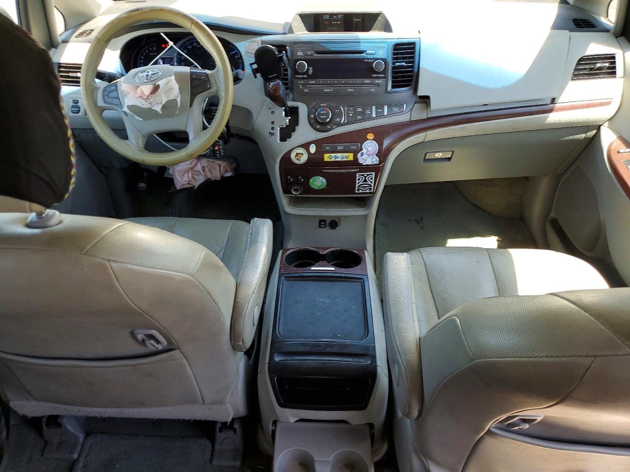 2012 Toyota Sienna Xle 8-passenger Зеленый vin: 5TDYK3DC6CS246474