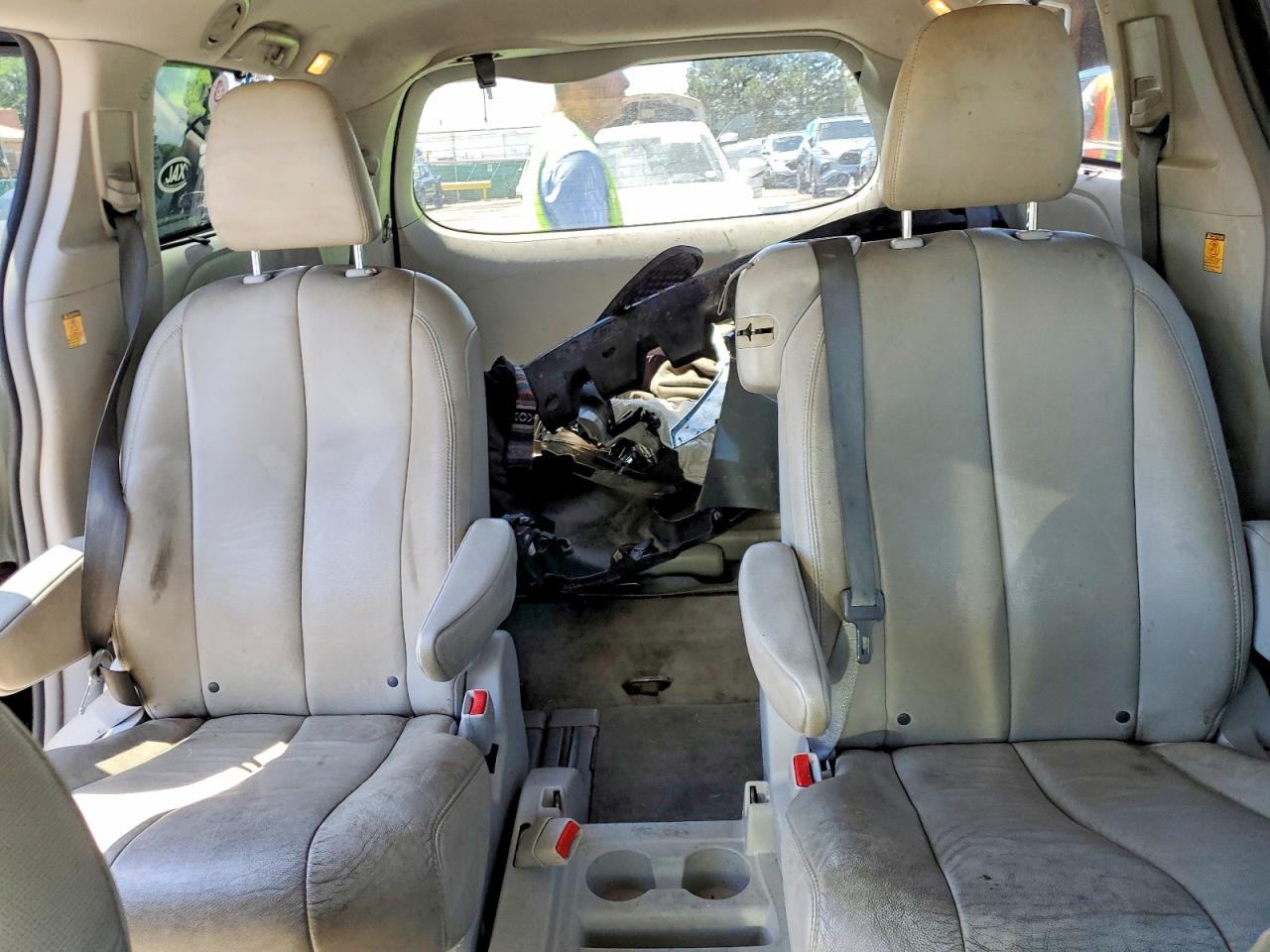 2012 Toyota Sienna Xle 8-passenger Зеленый vin: 5TDYK3DC6CS246474
