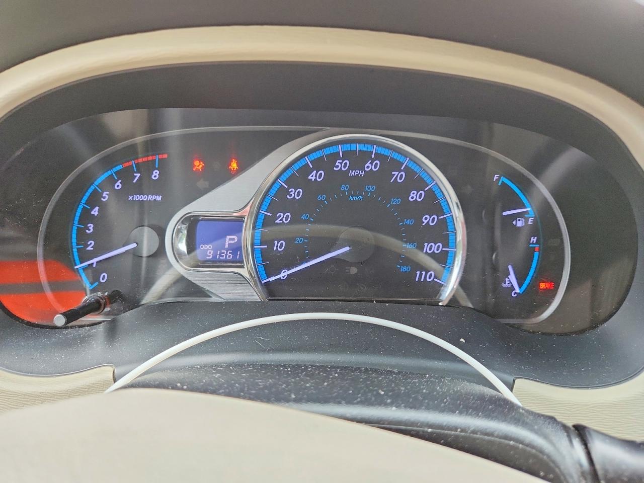 2012 Toyota Sienna Xle 8-passenger White vin: 5TDYK3DC6CS253005