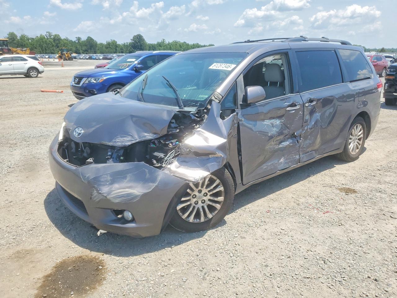 2013 Toyota Sienna Xle 8-passenger Gray vin: 5TDYK3DC6DS280187