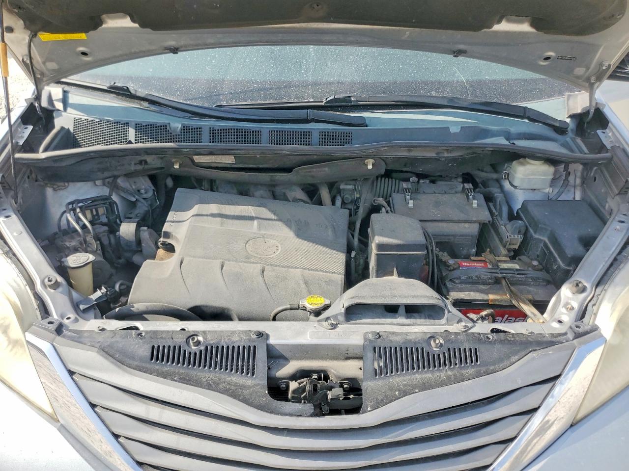2013 Toyota Sienna Xle 8-passenger Серебряный vin: 5TDYK3DC6DS324463