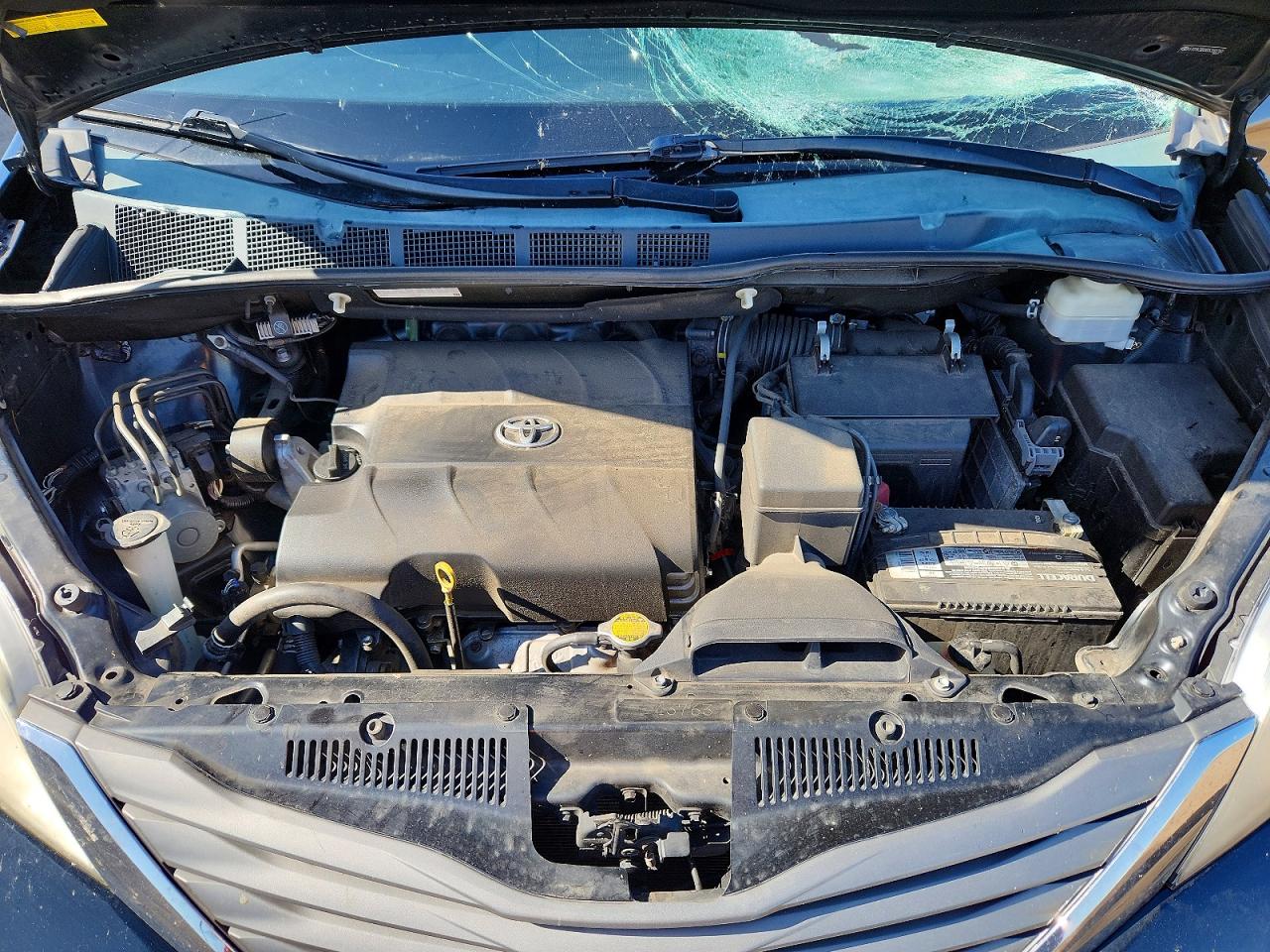 2013 Toyota Sienna Xle 8-passenger Black vin: 5TDYK3DC6DS390740