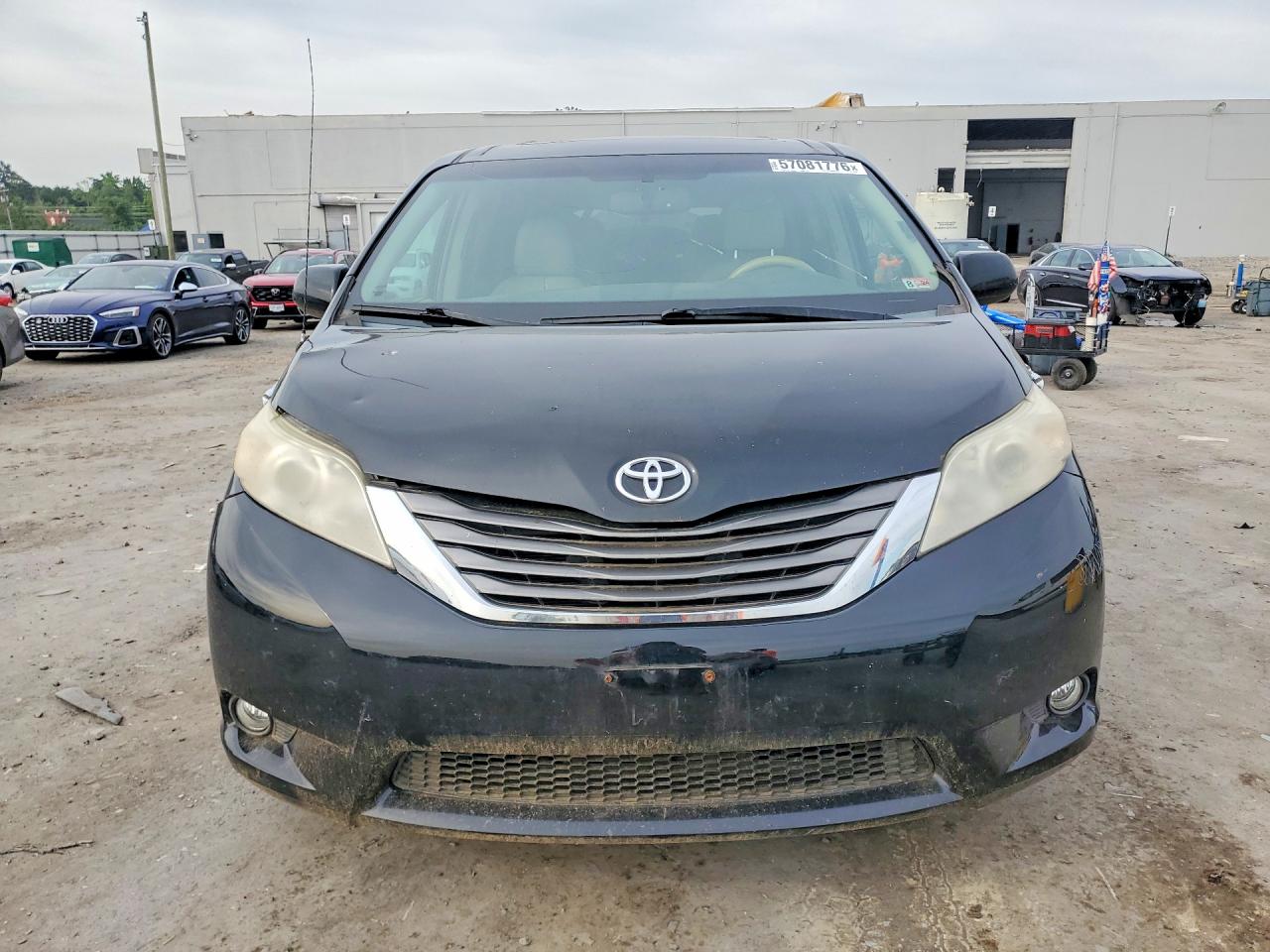 2014 Toyota Sienna Xle 8-passenger Черный vin: 5TDYK3DC6ES449349