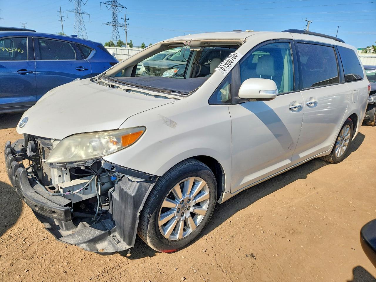 2014 Toyota Sienna Limited 7-passenger White vin: 5TDYK3DC6ES491634