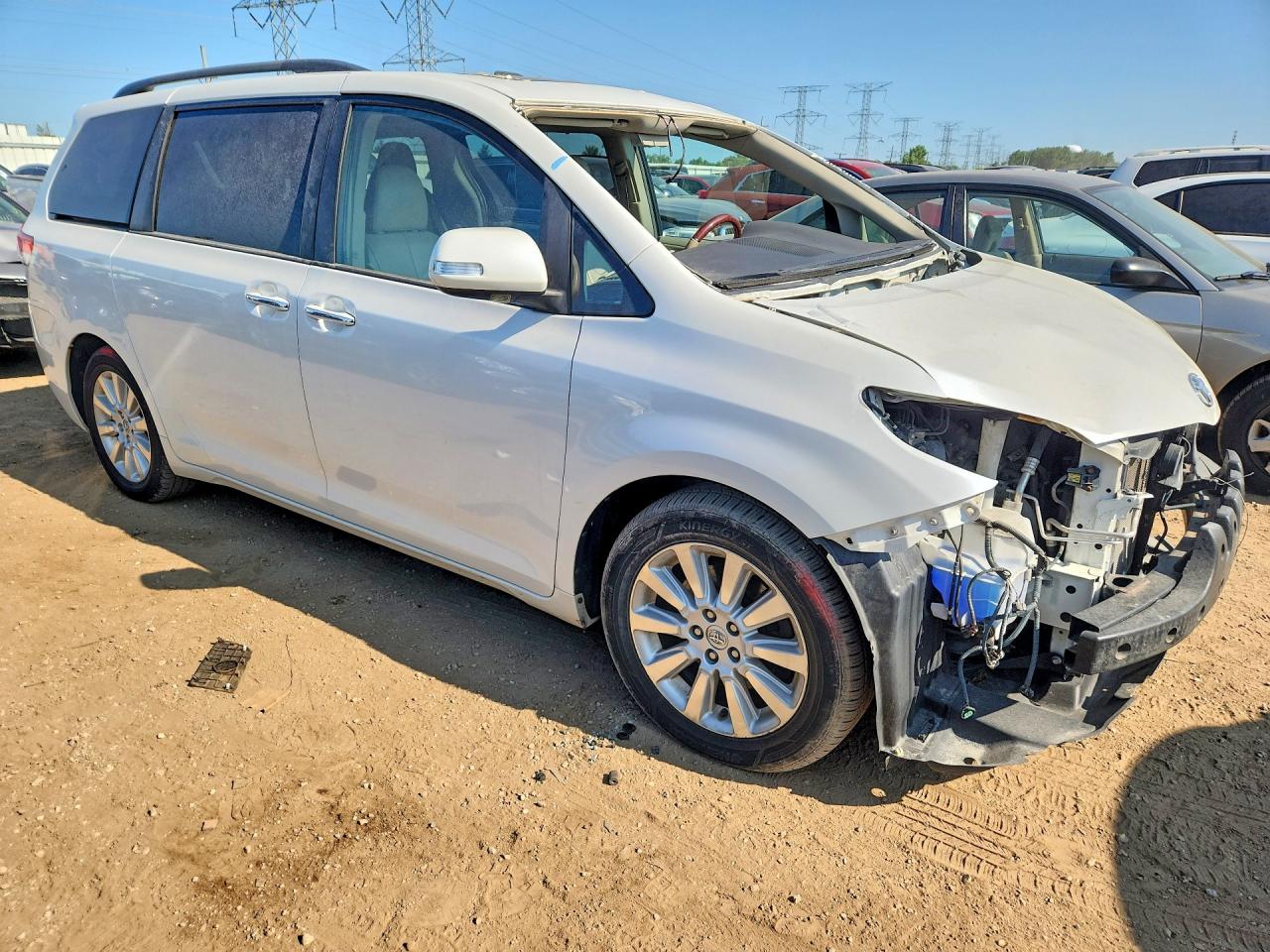 2014 Toyota Sienna Limited 7-passenger White vin: 5TDYK3DC6ES491634