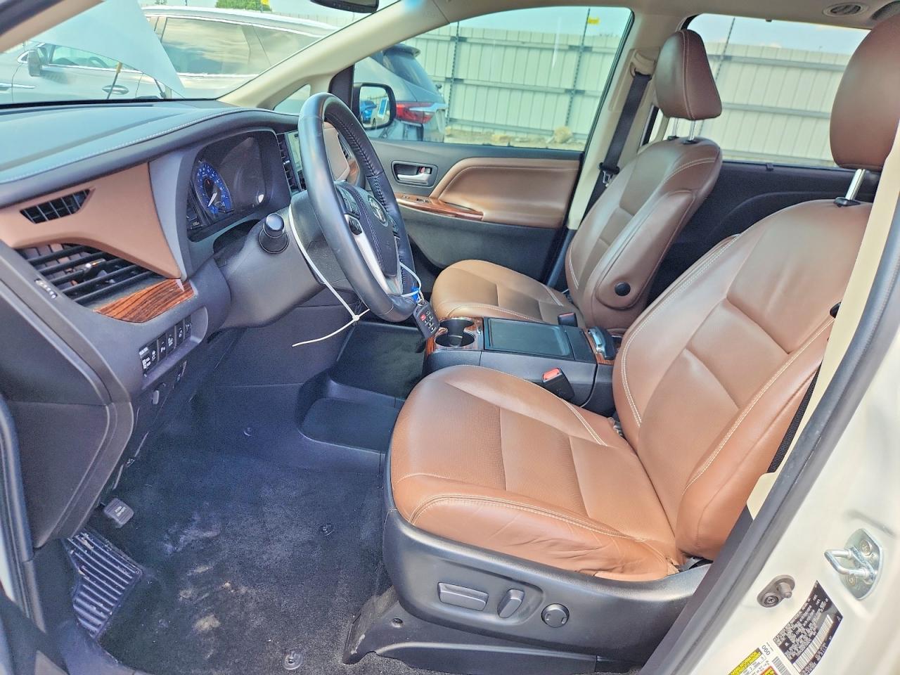 2015 Toyota Sienna Limited Premium 7-passenger Белый vin: 5TDYK3DC6FS568245