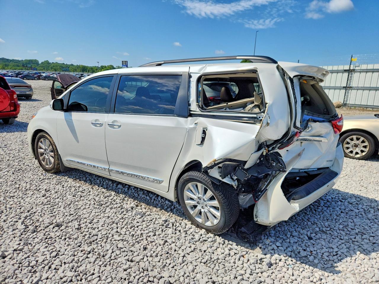 2015 Toyota Sienna Limited Premium 7-passenger Белый vin: 5TDYK3DC6FS568245
