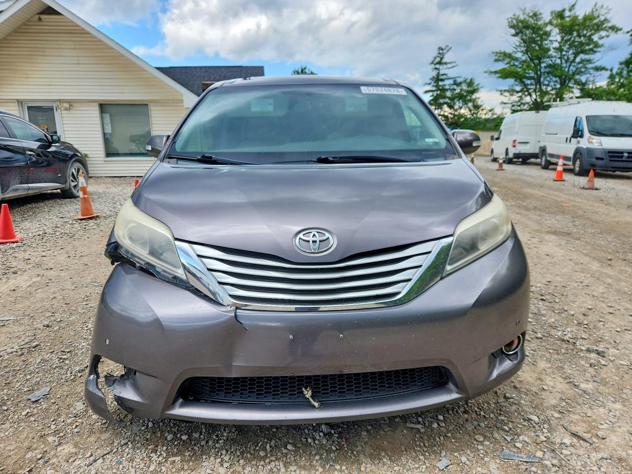 2015 Toyota Sienna Limited 7-passenger Gray vin: 5TDYK3DC6FS572960