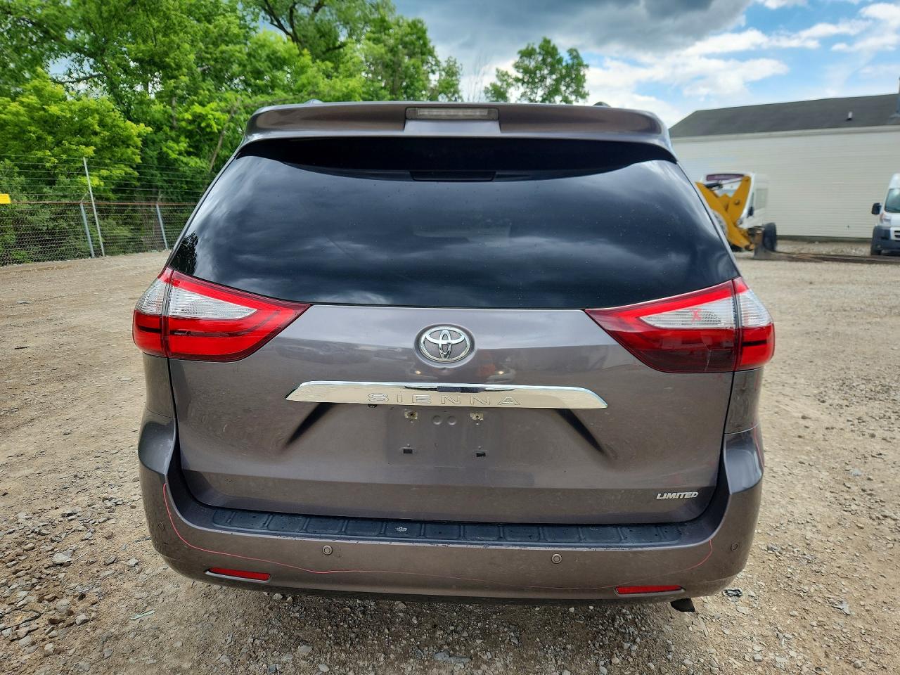 2015 Toyota Sienna Limited 7-passenger Gray vin: 5TDYK3DC6FS572960