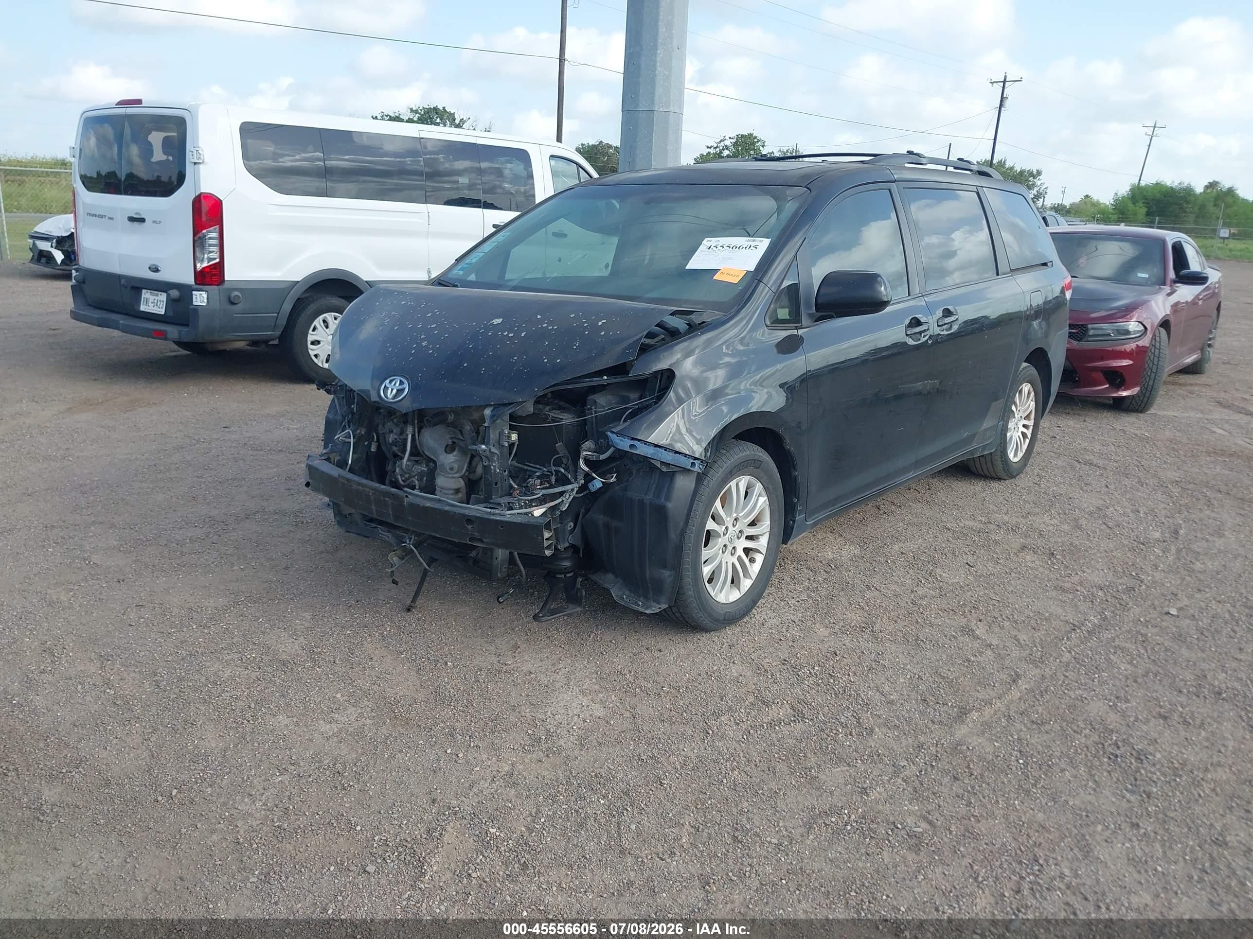2011 Toyota Sienna Xle V6 Black vin: 5TDYK3DC7BS168463