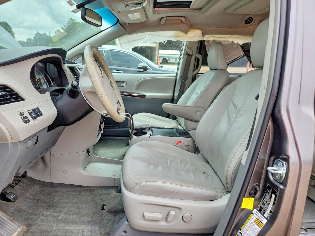2012 Toyota Sienna Xle 8-passenger Gray vin: 5TDYK3DC7CS193865