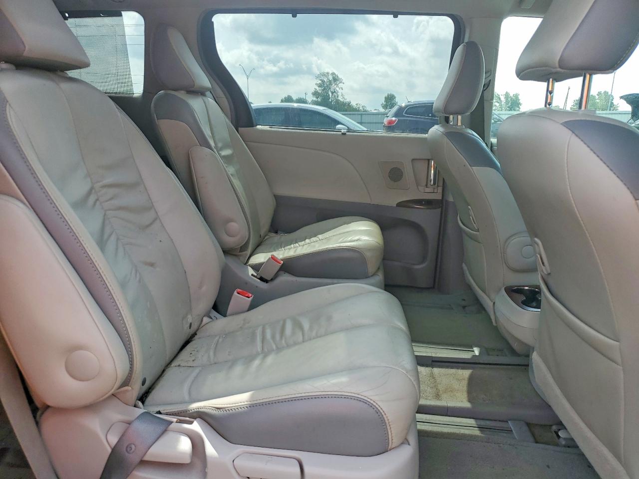 2012 Toyota Sienna Limited 7-passenger Gray vin: 5TDYK3DC7CS259265