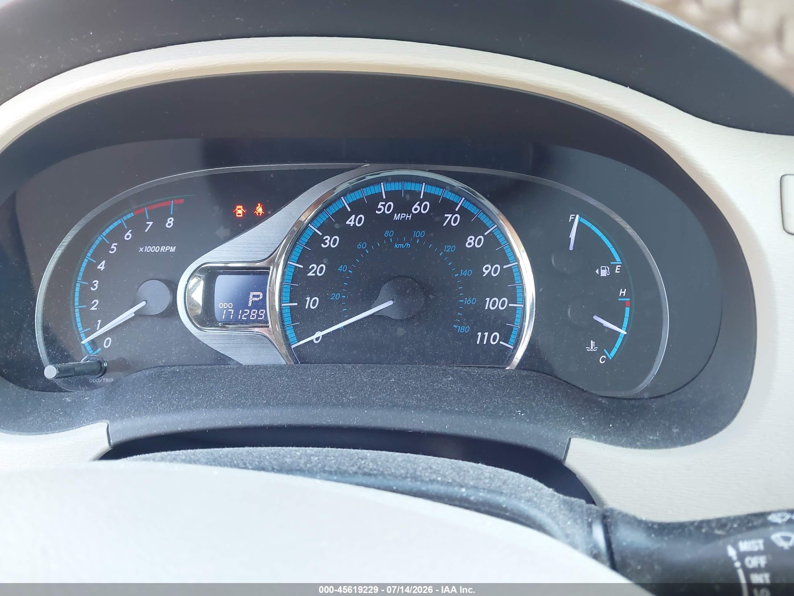 2012 Toyota Sienna Xle V6 8 Passenger Бордовый vin: 5TDYK3DC7CS268855