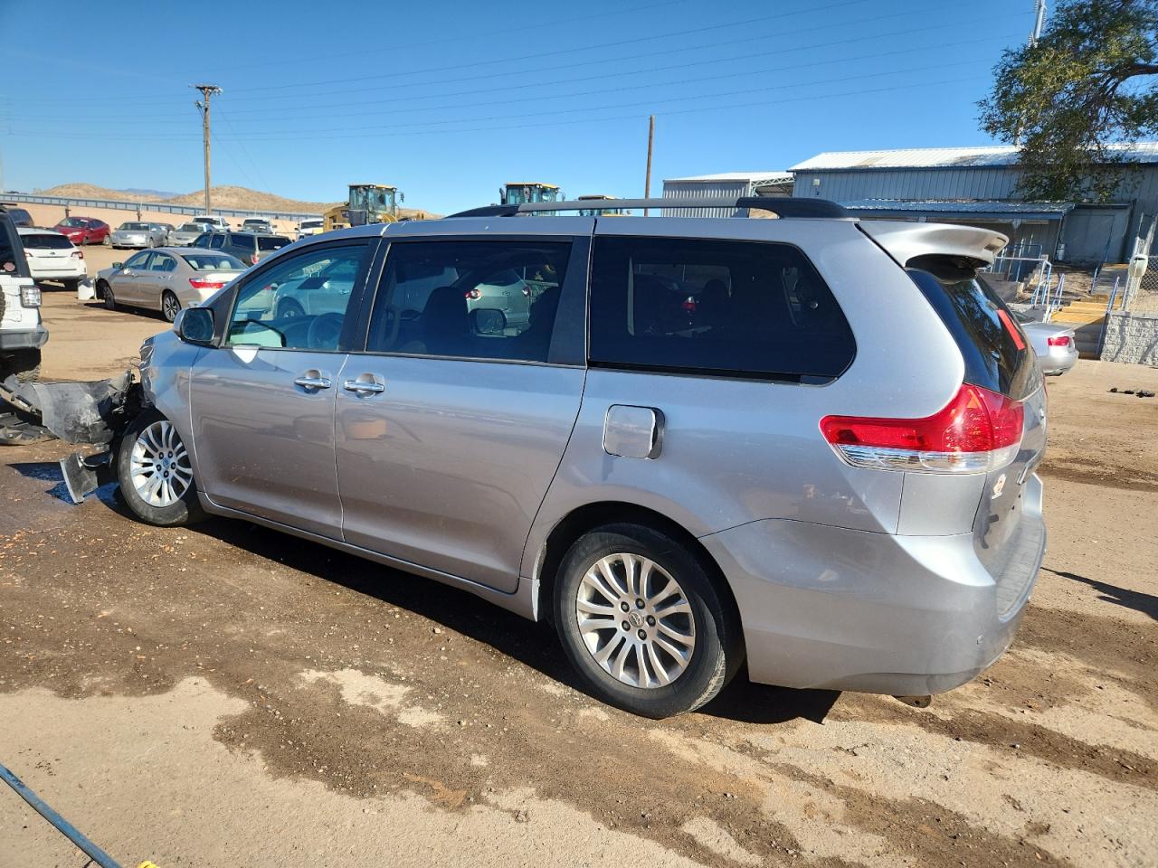 2013 Toyota Sienna Xle Silver vin: 5TDYK3DC7DS280912