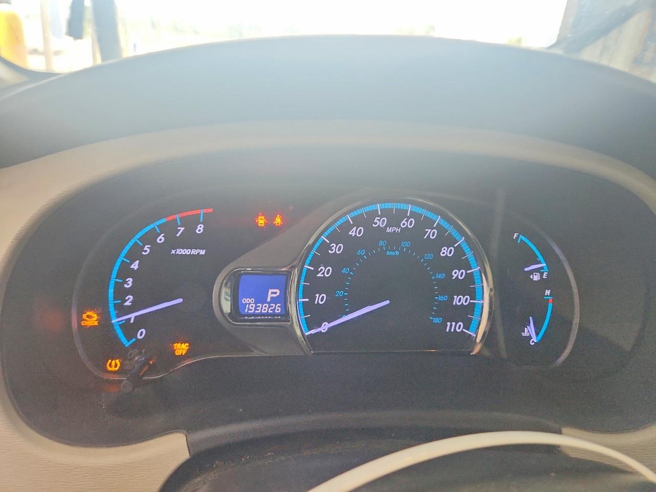 2013 Toyota Sienna Xle 8-passenger Gray vin: 5TDYK3DC7DS327176