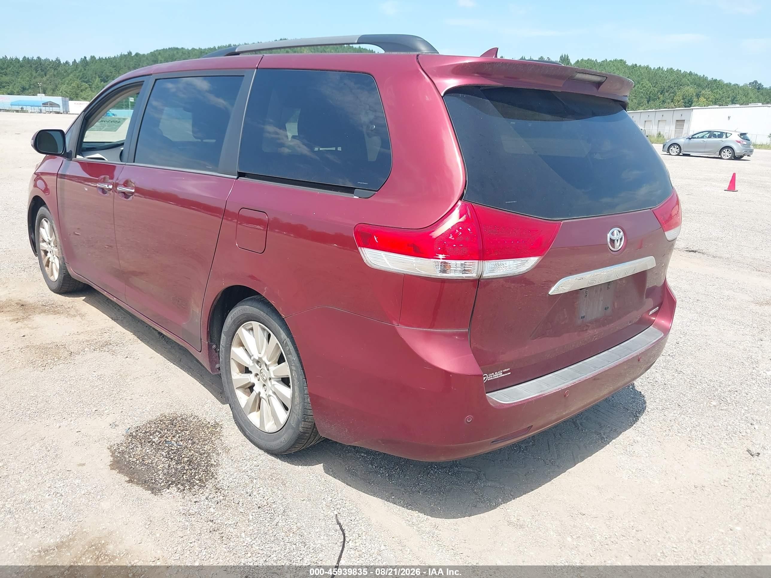 2014 Toyota Sienna Limited V6 7 Passenger Red vin: 5TDYK3DC7ES409913