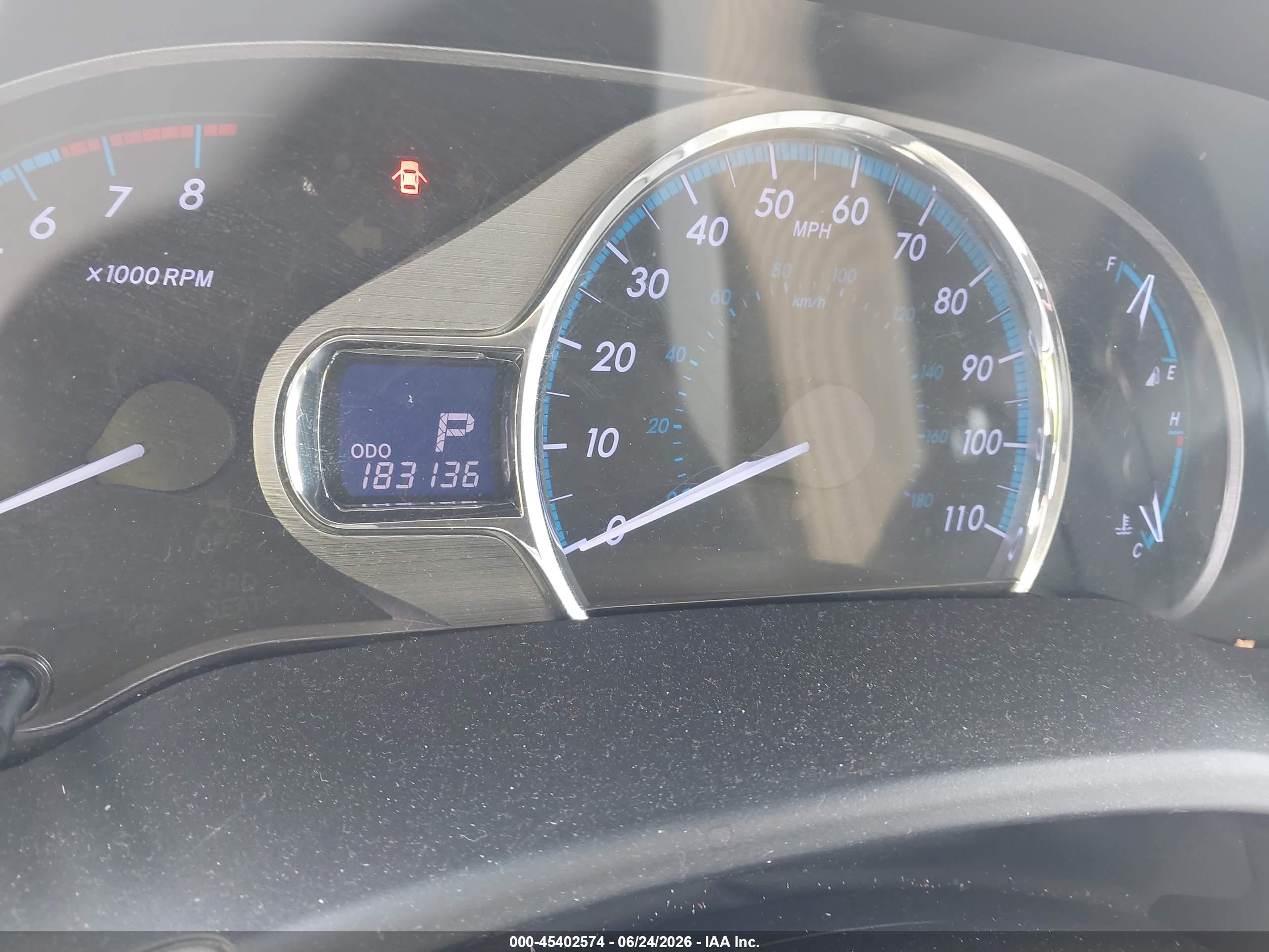 2014 Toyota Sienna Xle V6 8 Passenger Blue vin: 5TDYK3DC7ES418109