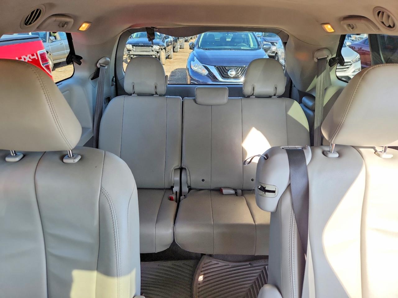 2014 Toyota Sienna Xle 8-passenger Gray vin: 5TDYK3DC7ES418398